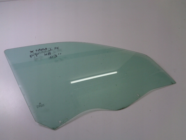 SZYBA DRZWI PRAWY PRZÓD CITROEN XSARA I LIFT HB 2003 ROK Producent części Citroen OE