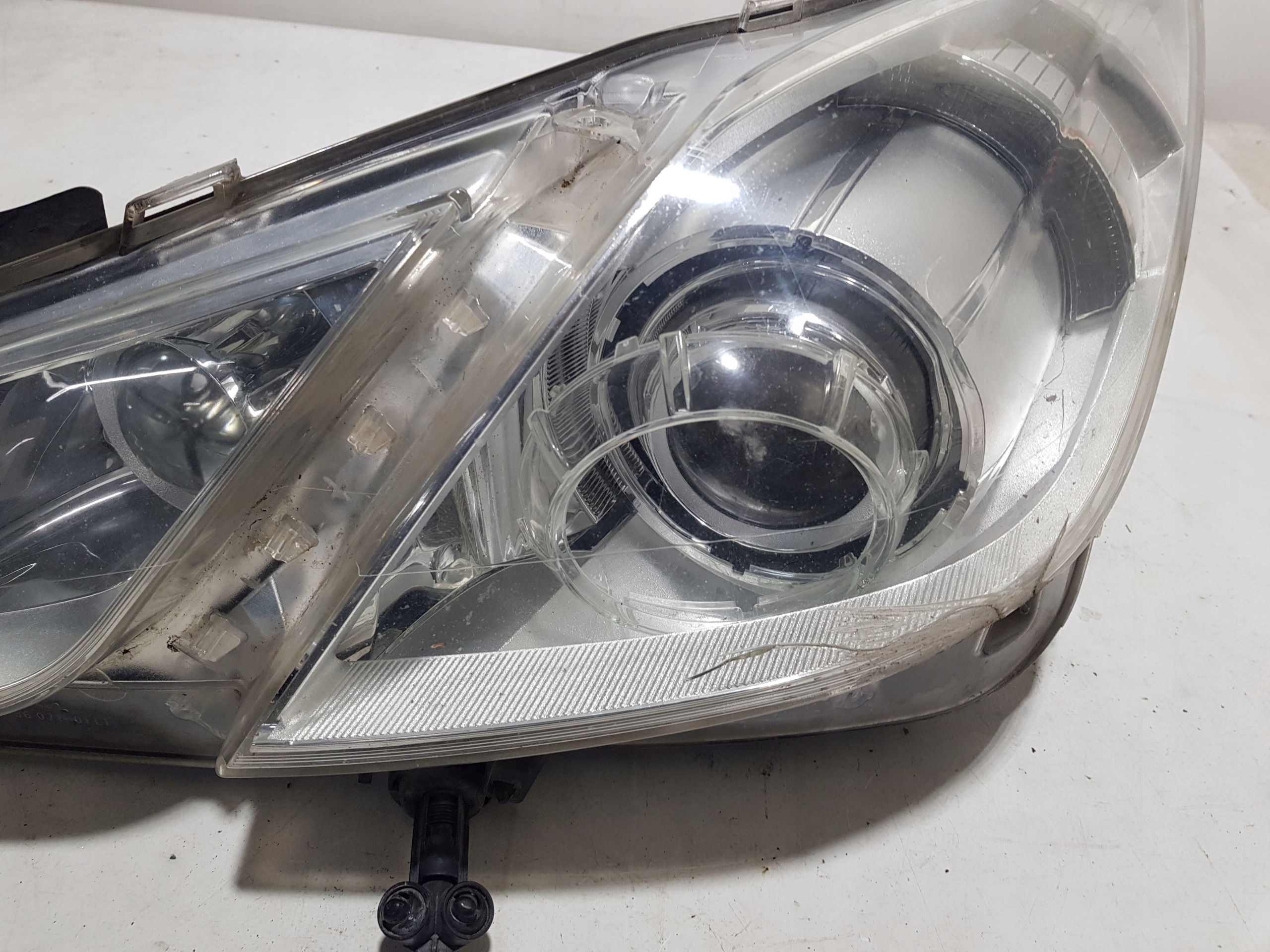 light XENON BI-XENON left front MERCEDES W207 C207