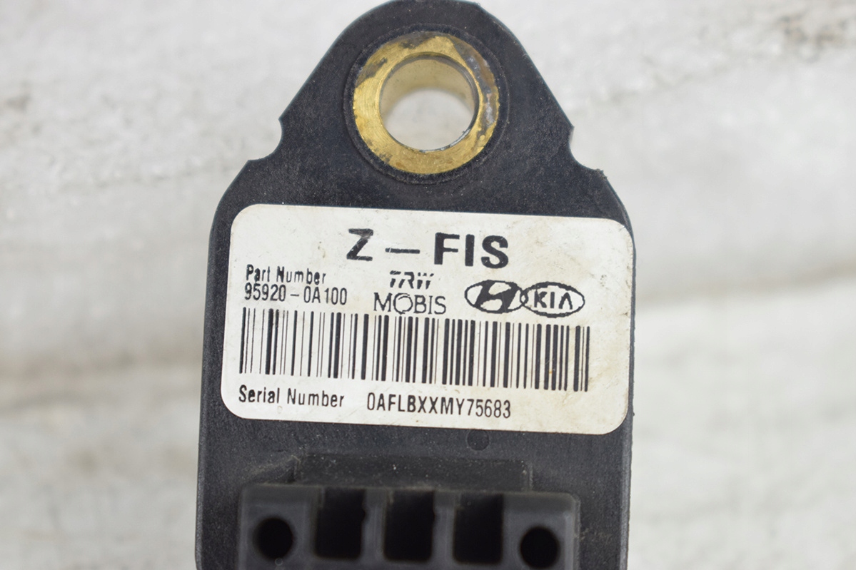 CZUJNIK UDERZENIA KIA CEED HYUNDAI i30 95920-0A100 Numer katalogowy części 95920-0A100