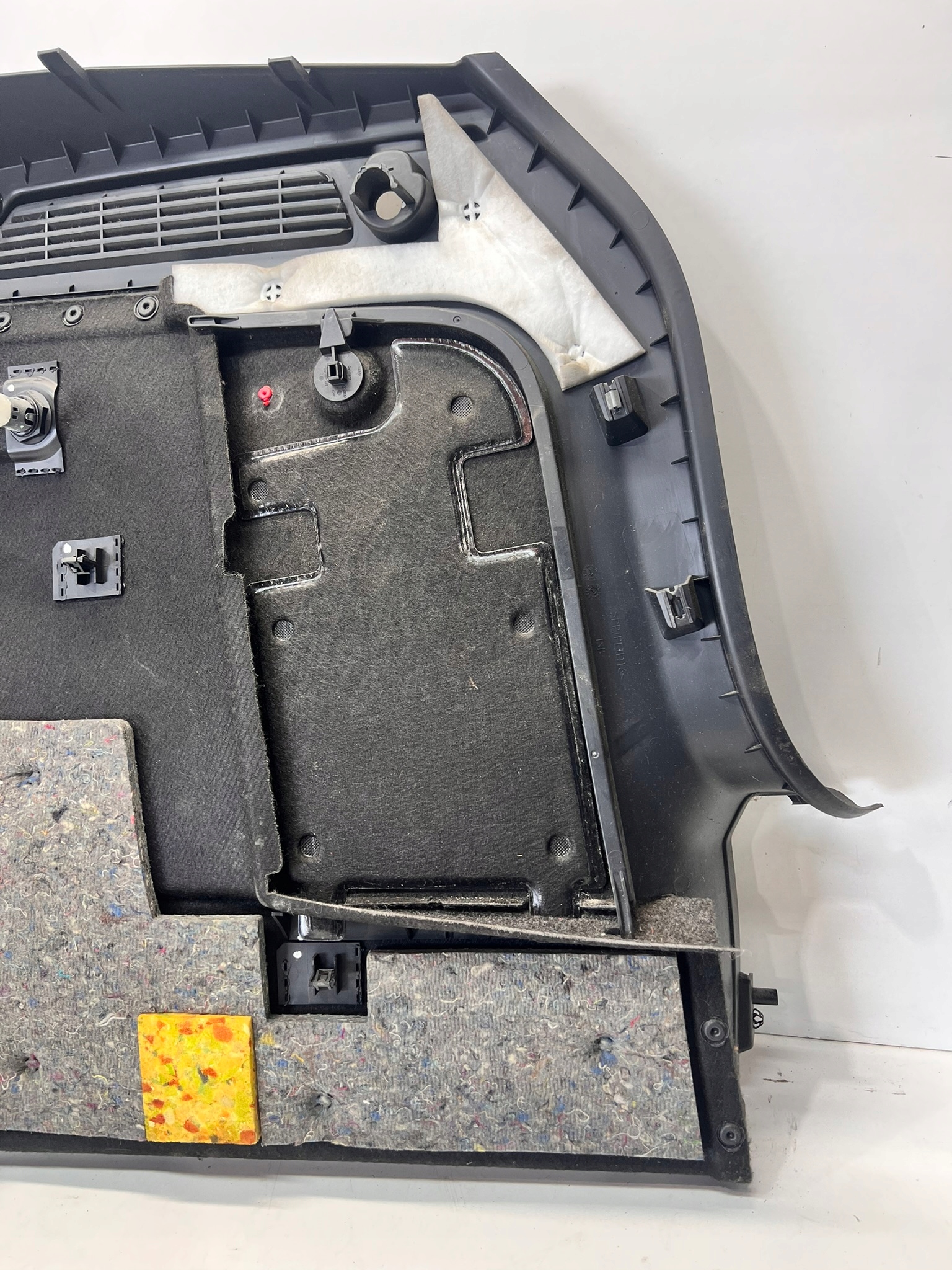 boot upholstery left VW TIGUAN 5N0867427R