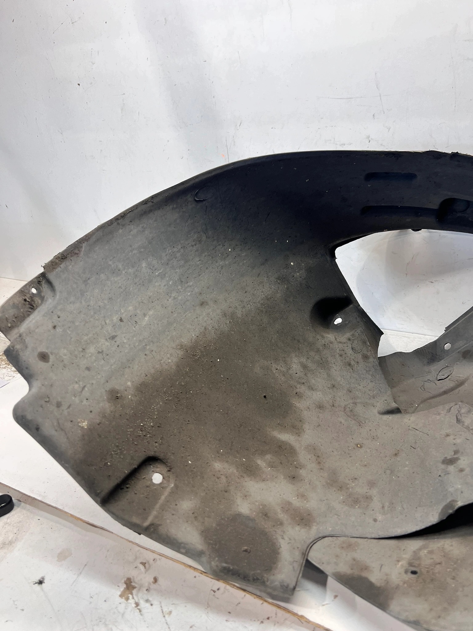 mudguard plastic right front AUDI Q5 8R 8R0821172F