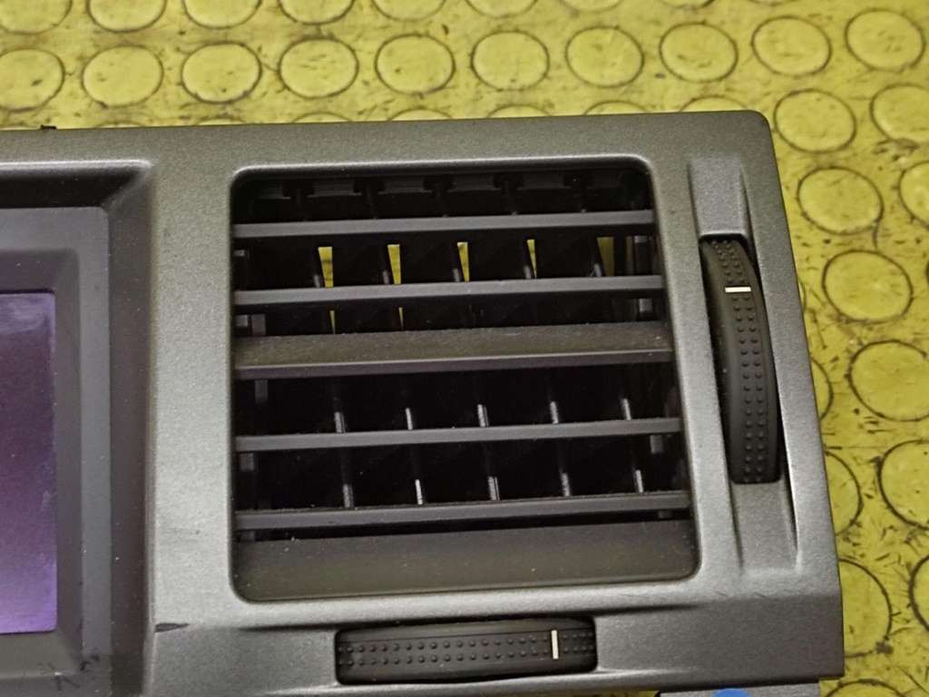OPEL VECTRA C display KRATKI air conditioning devices 93176793
