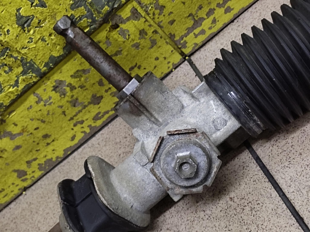 OPEL ASTRA F servo control