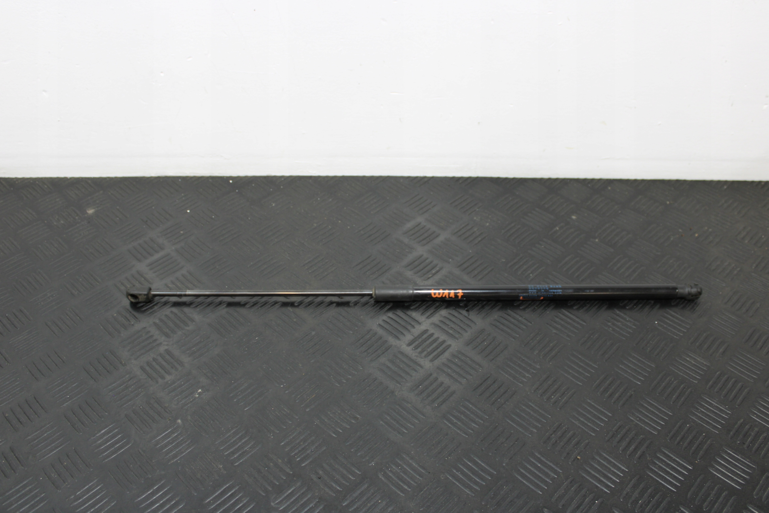 damper telescope bonnet A1179800664 MERCEDES CLA W117