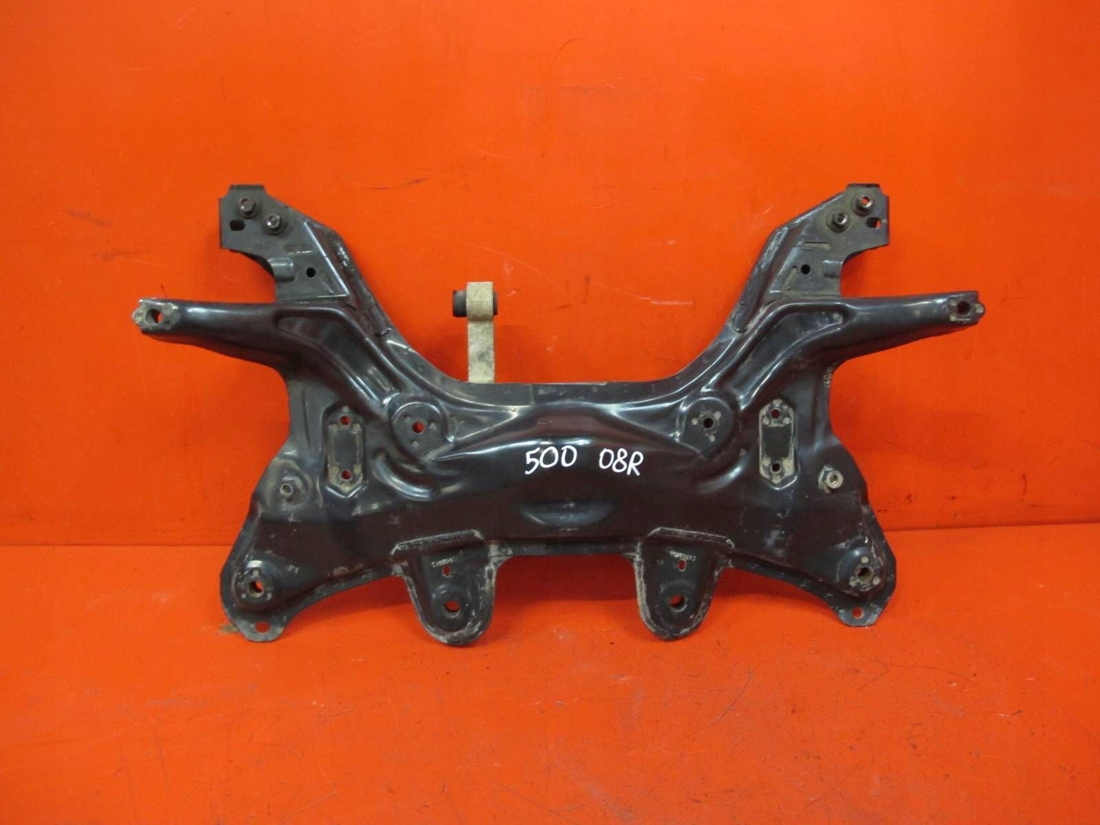FIAT 500 07- axle beam subframe axle beam sider TRAWERS front front