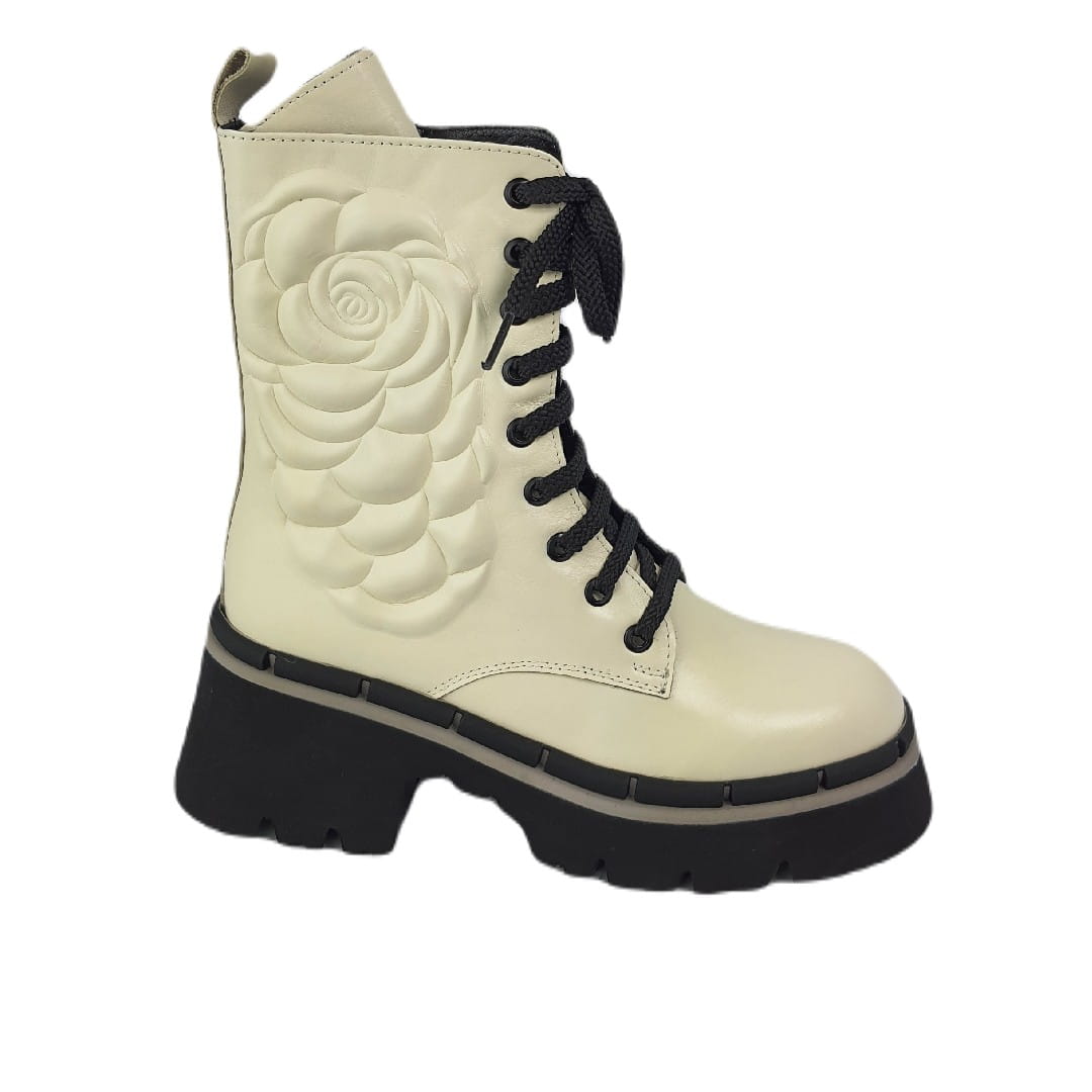 Dámské kotníkové boty Boccato 230.2015 Krémové 37, Krémová