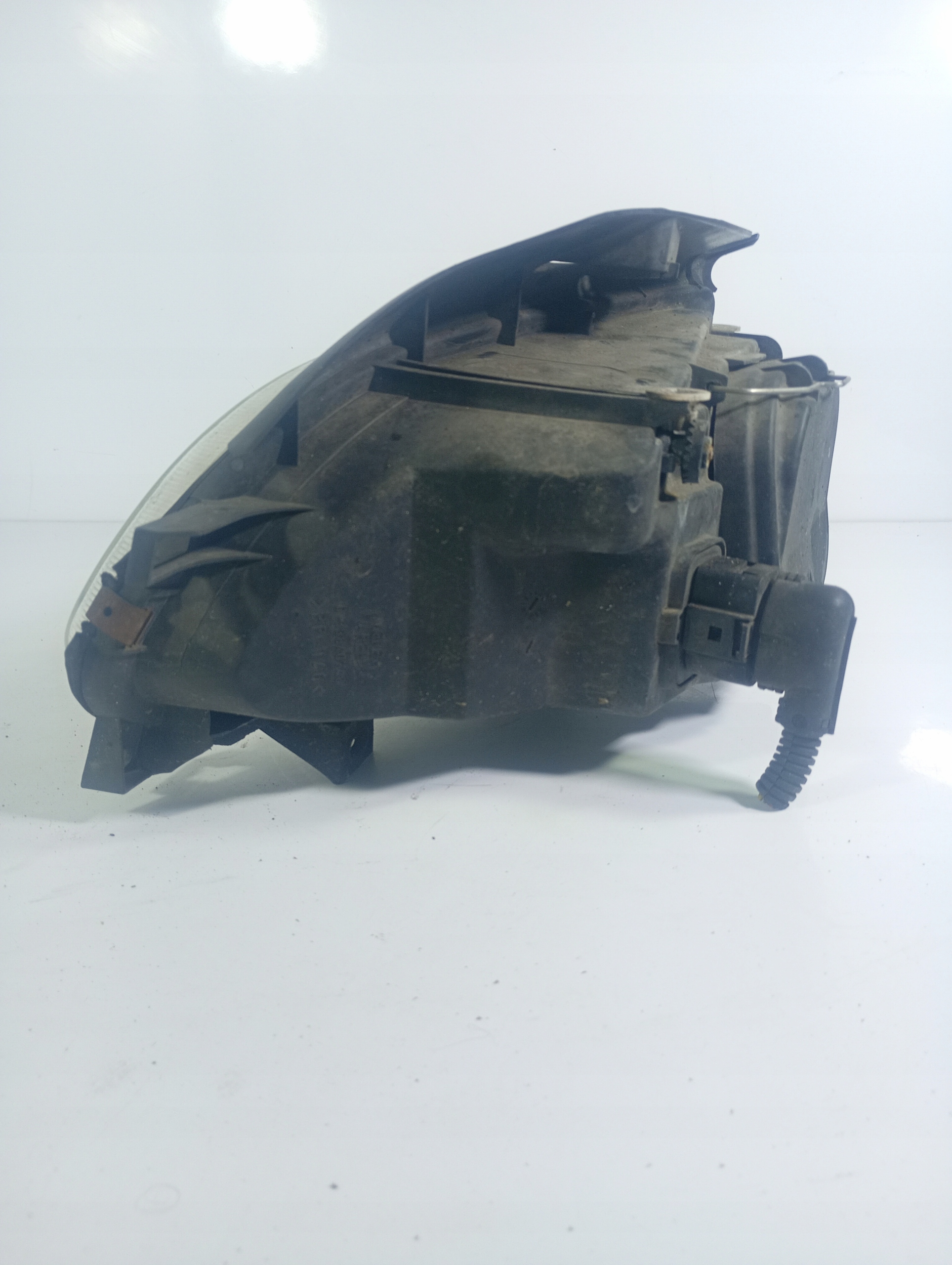 Seat Arosa and 1 97-04 REFLEKTOR right front front OE 6H19441016