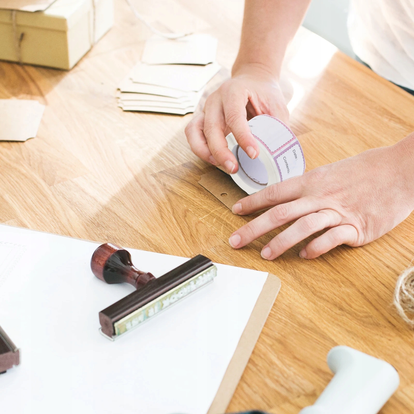 Etykiety na żywność z datą Samoprzylepna nakl Szerokość 7 mm