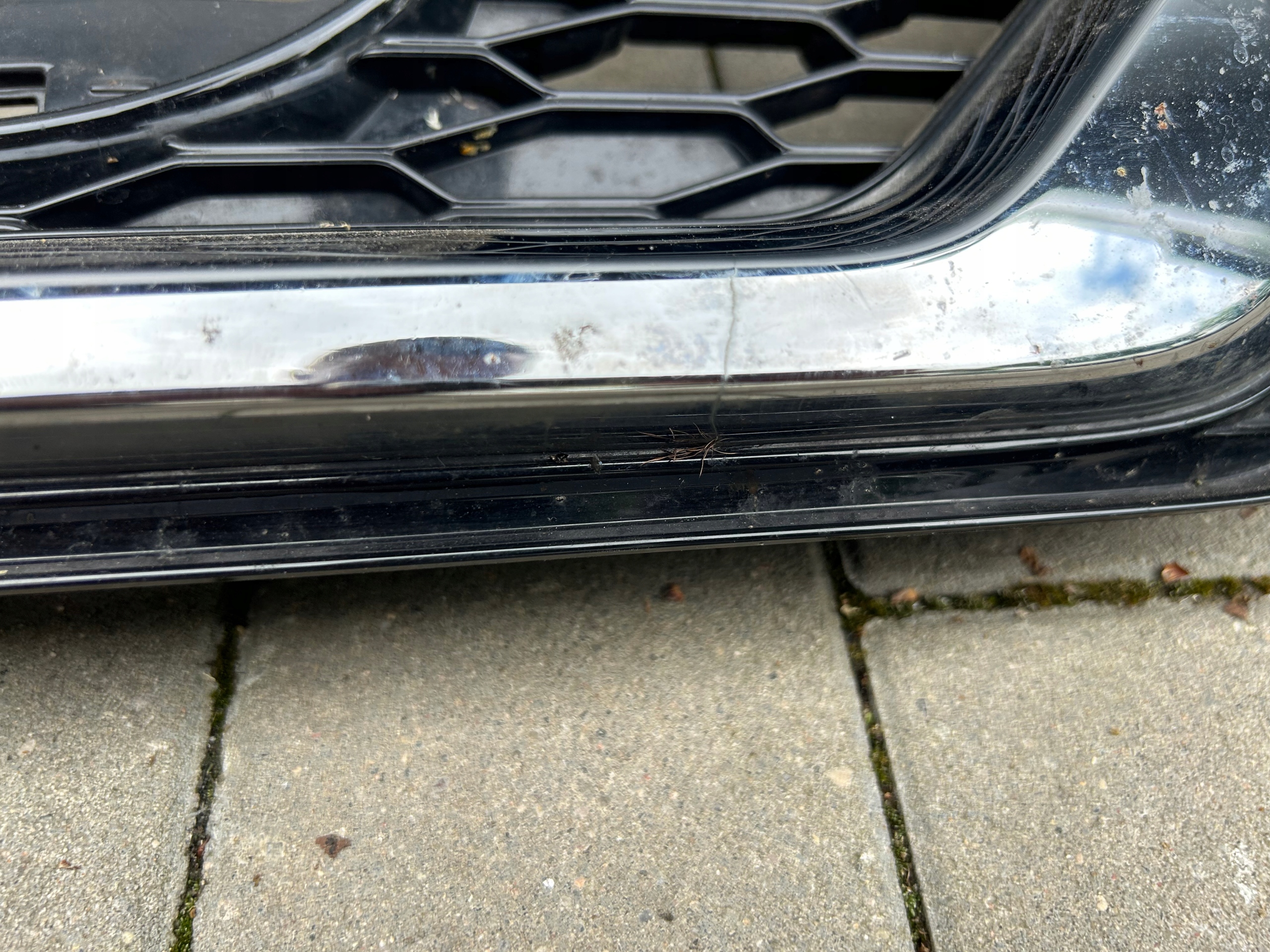 NISSAN QASHQAI J11 2 II GRILLE