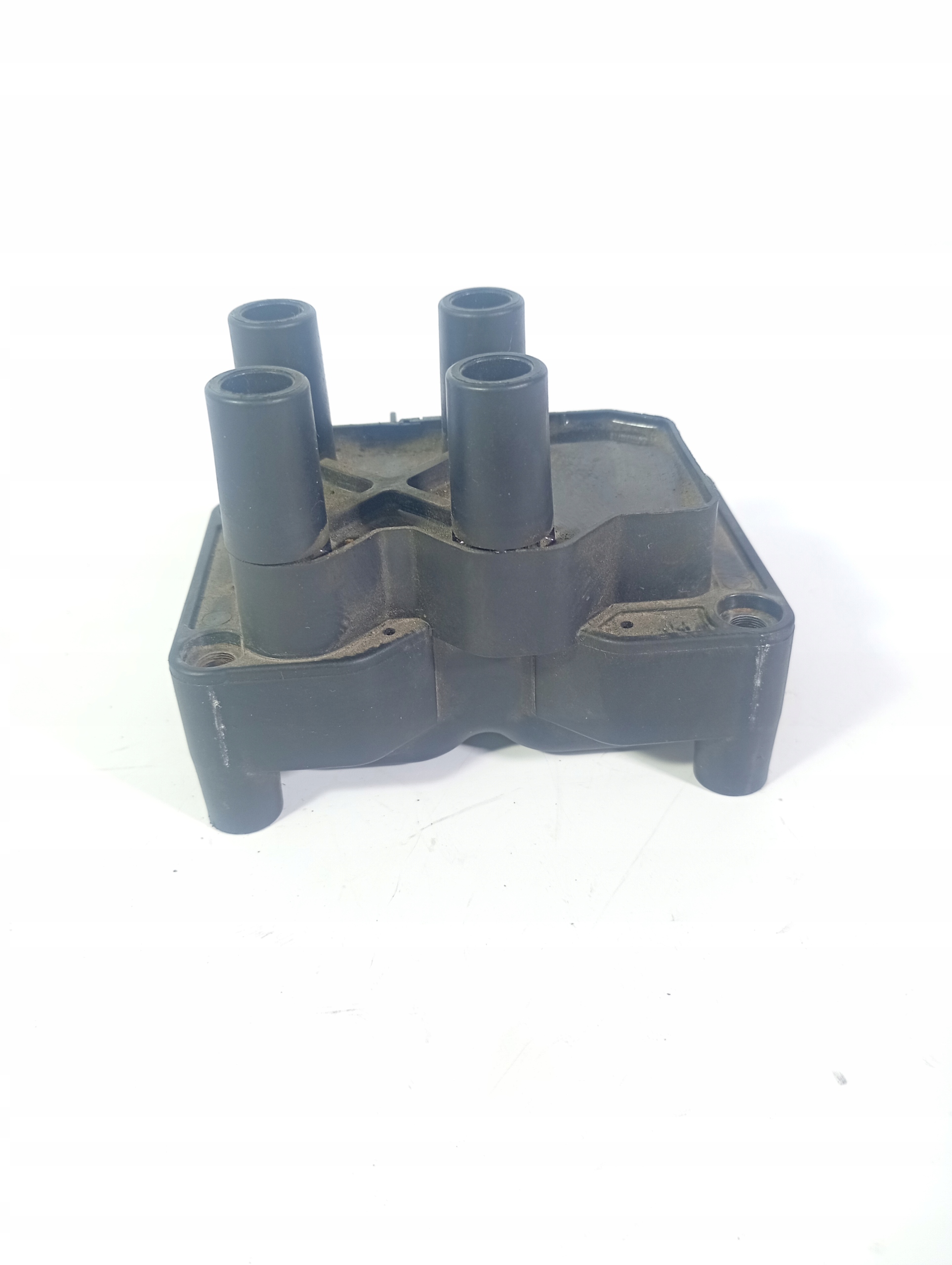 Ford Mondeo 3 MK3 00-03 coil ignition OE NGKU2001