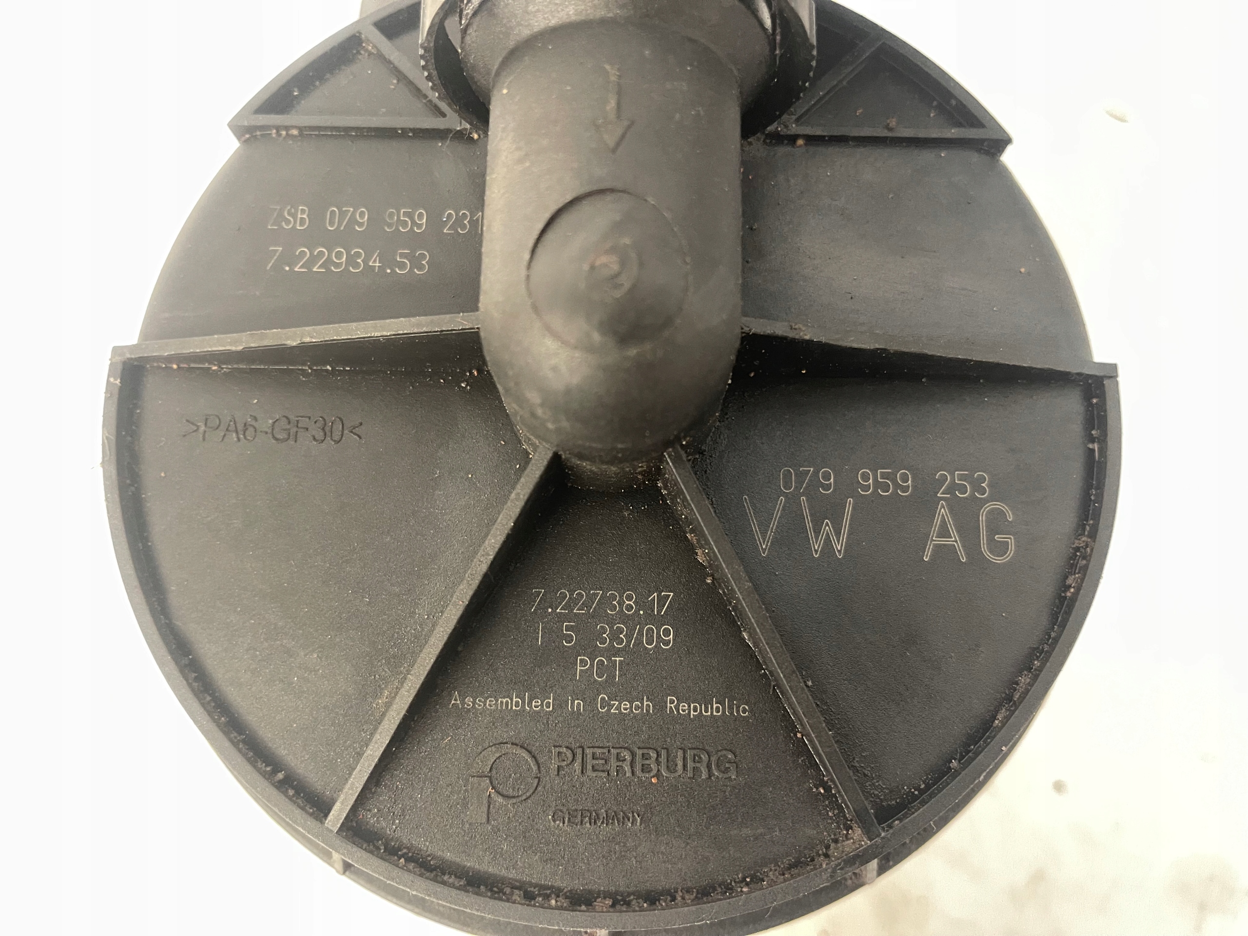 Pumpe luft WTORNEGO AUDI S5 8T 4.2 079959253