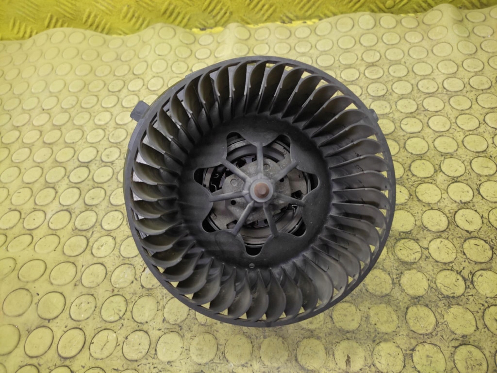 VW GOLF V heating air PQ35983054E