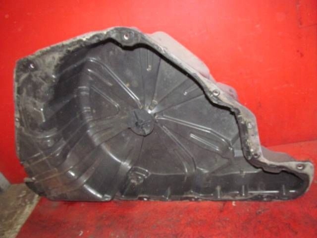 RENAULT MEGANE III HB HATCHBACK sump floor boot rear part 8200890248