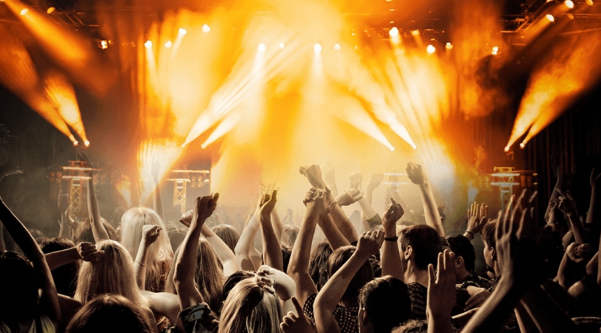 GŁOŚNIK BLUETOOTH BOOMBOX TUBA RADIO MP3 USB WIEŻA Pilot tak