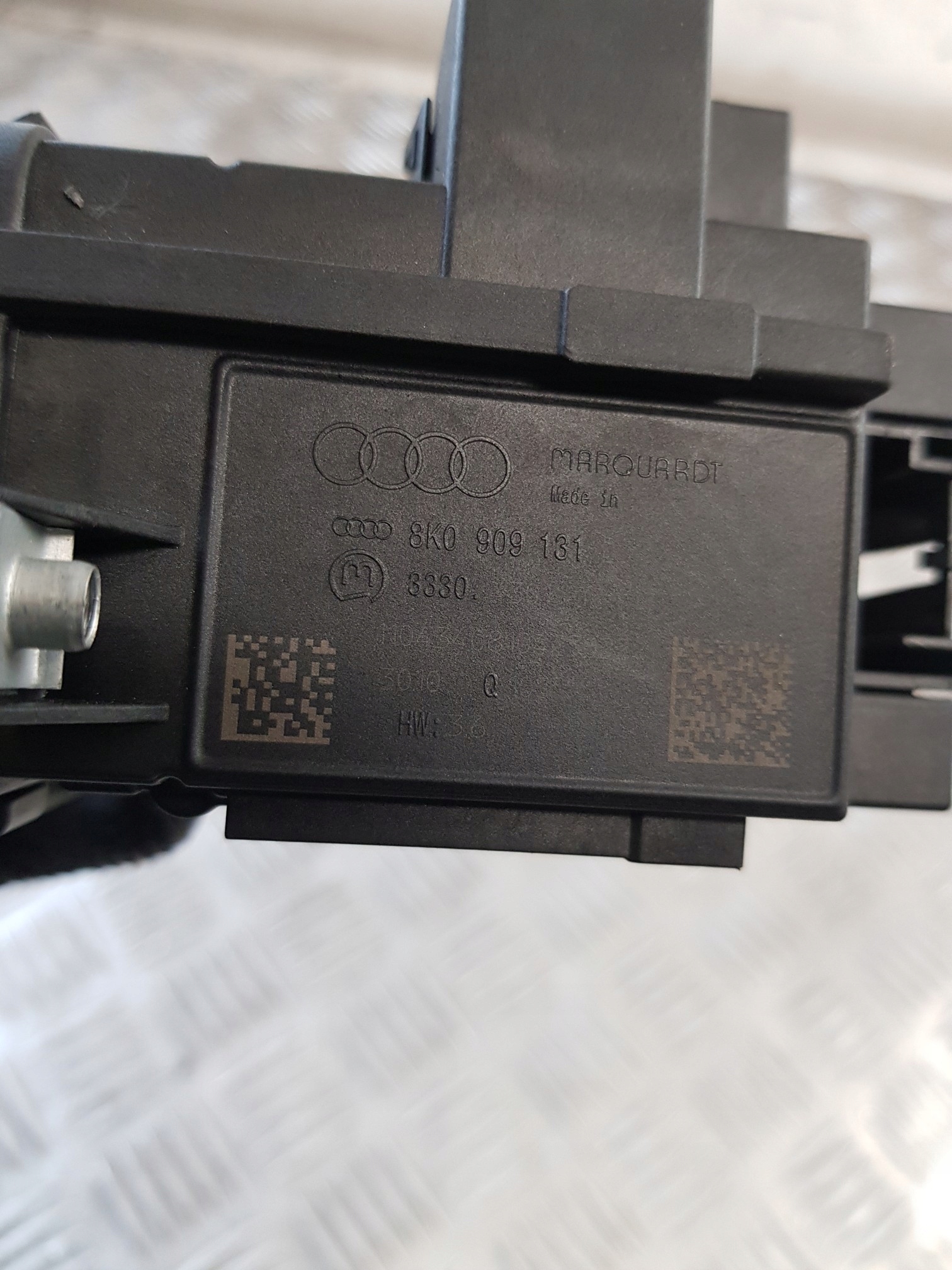 ignition key 8K0909131 AUDI A4 B8 2.0TDI 10R