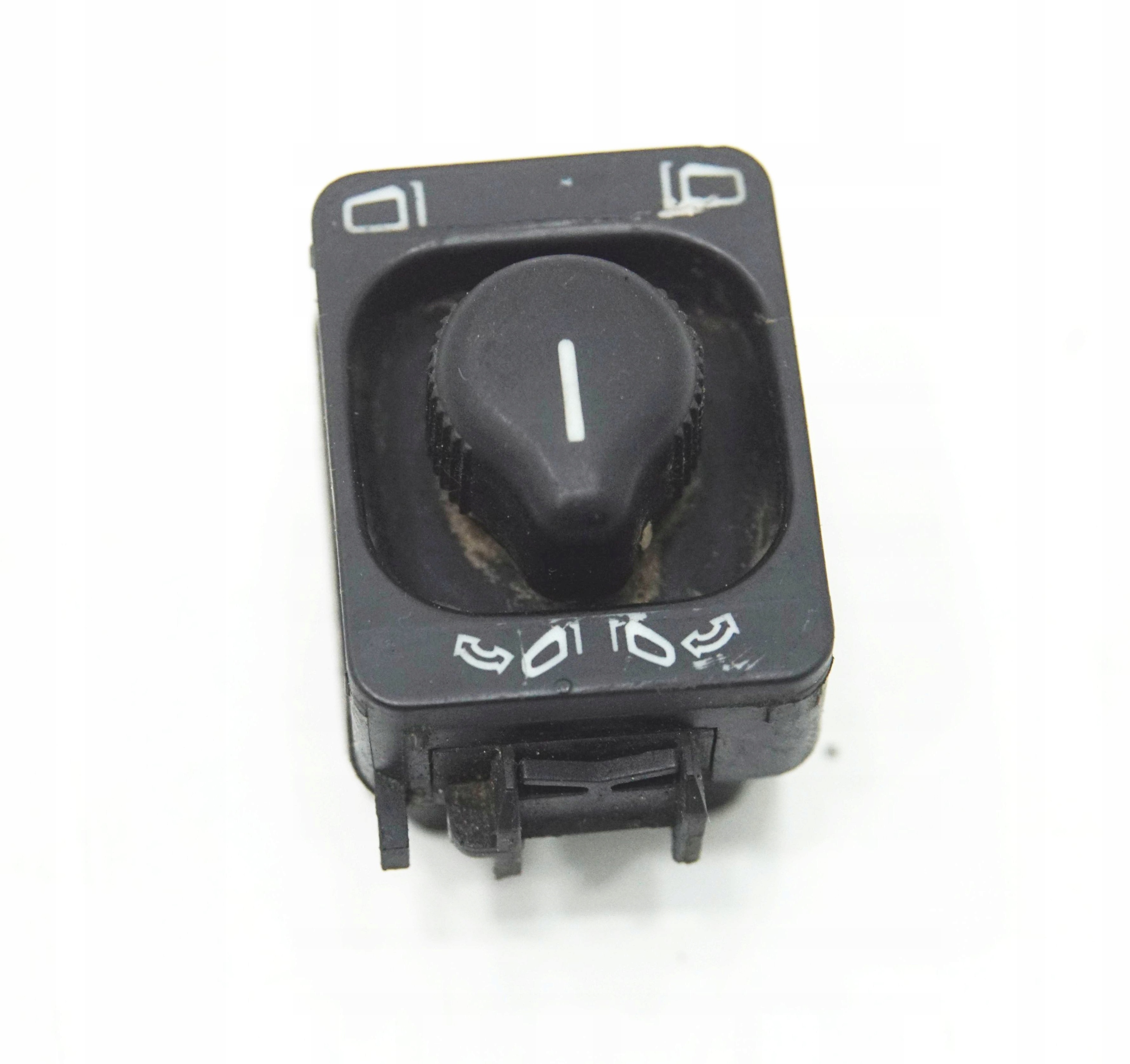 1408213051 A1408213051 - Перемикач дзеркала MERCEDES W140 CL SEC COUPE