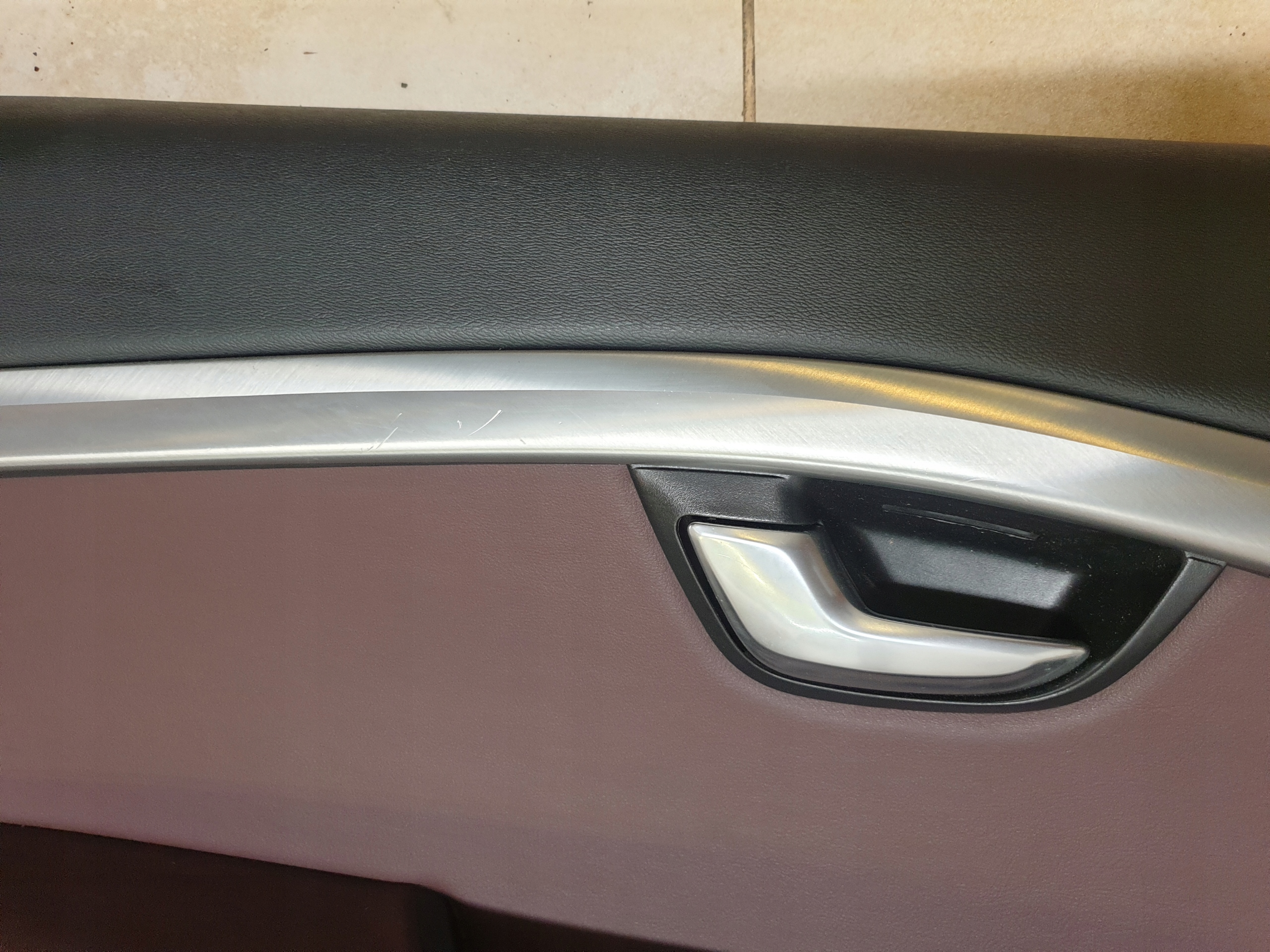 side door upholstery left rear handle DEKOR VOLVO S80 II OE