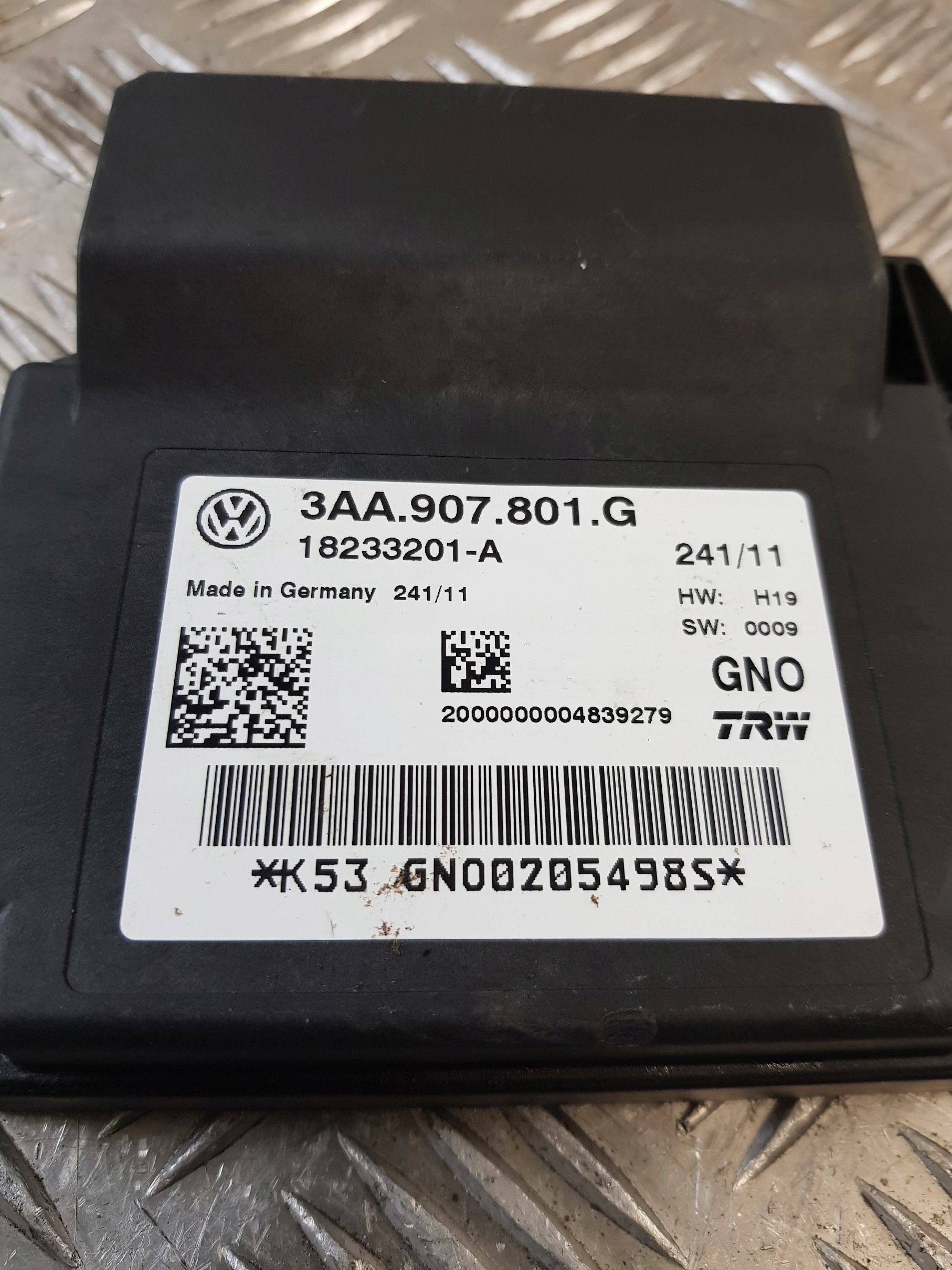 module control unit electric brake 3AA907801G VW PASSAT B7 11R- EUROPA