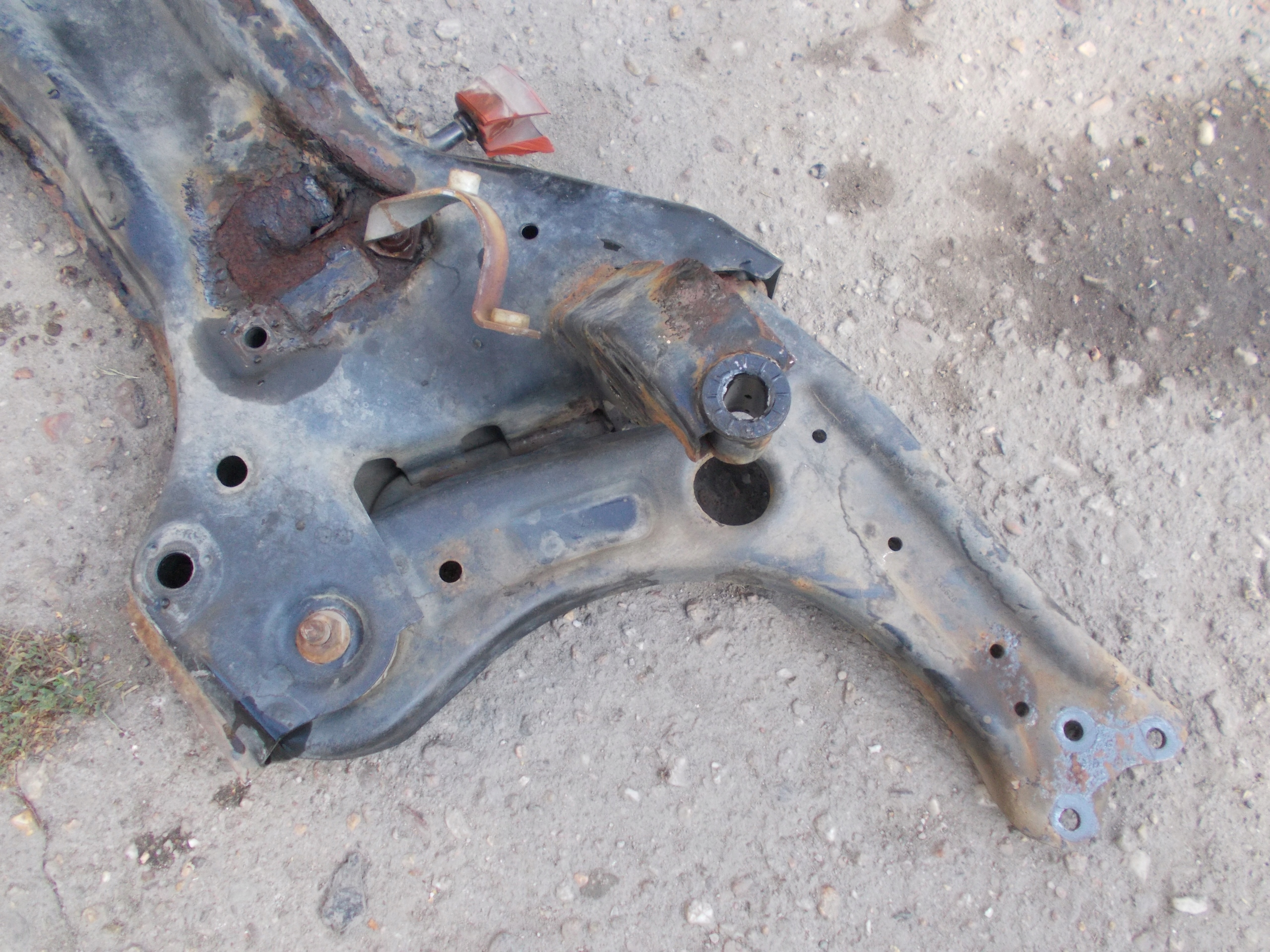 SKODA ROOMSTER 09R 1.6B axle beam subframe