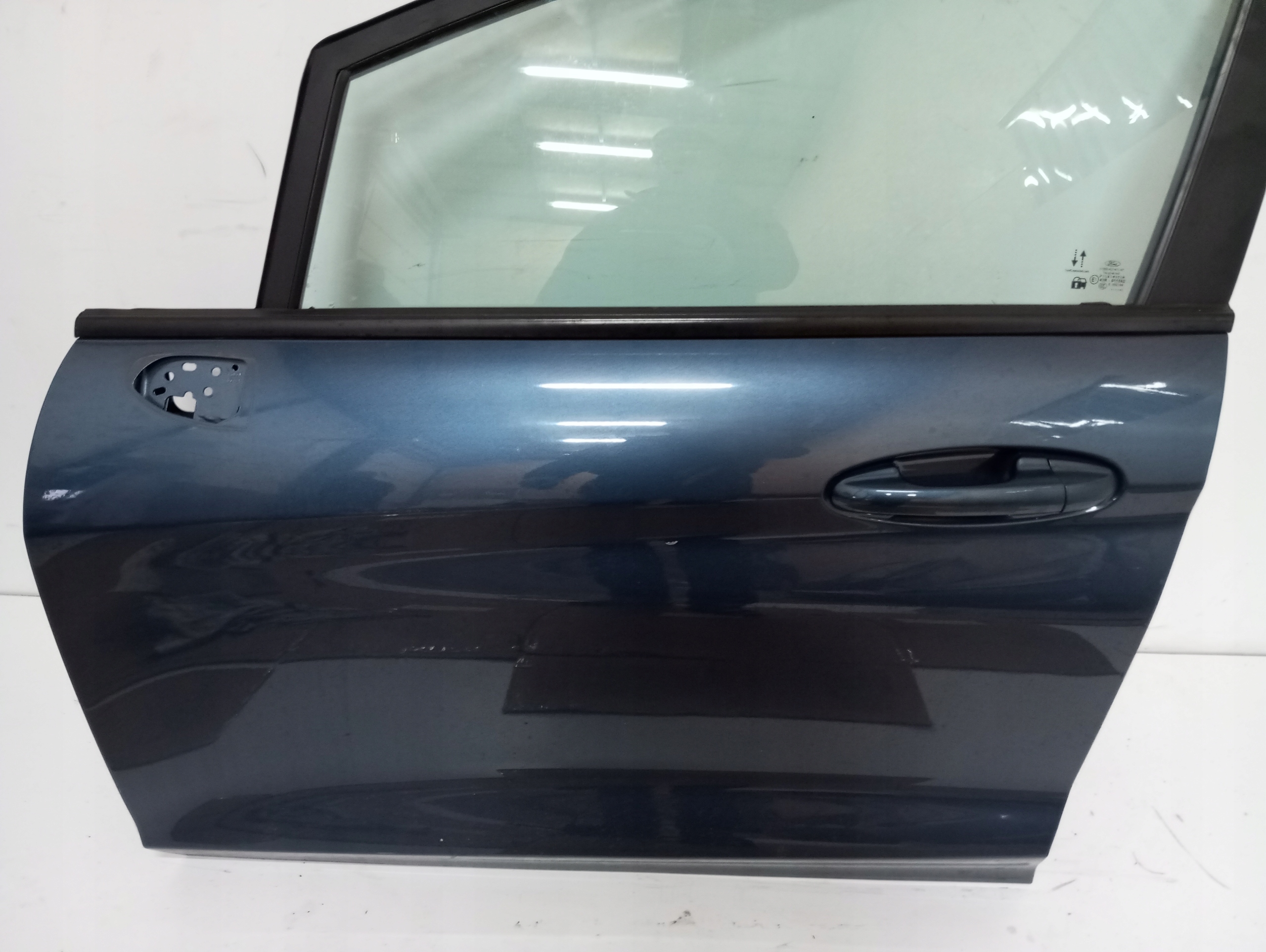 door right front FORD FIESTA MK8 21R