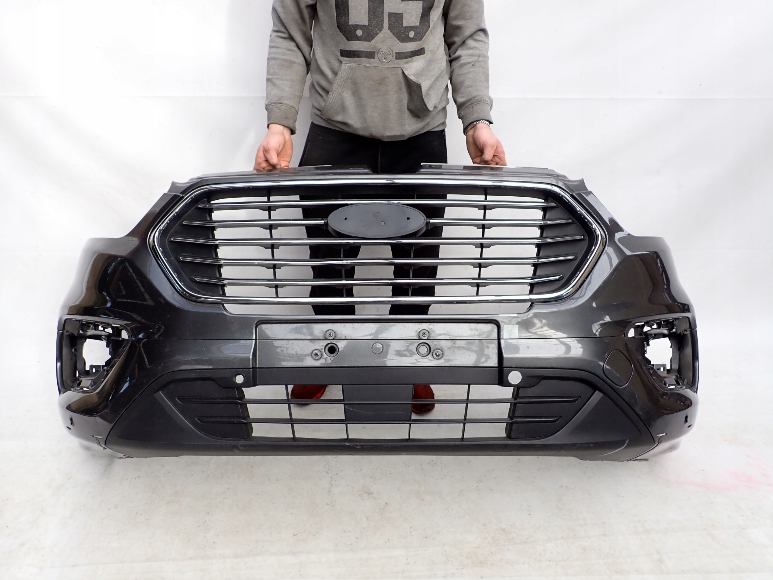 FORD TRANSIT CUSTOM and 1 MK1 ACTIVE LIFT 17-23 bumper front front PDC
