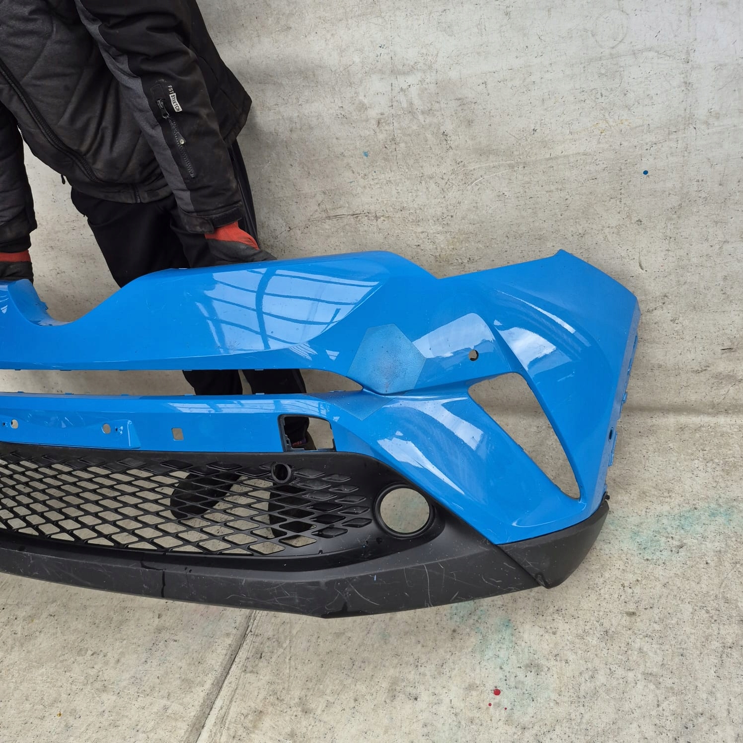 TOYOTA C-HR and 1 16-19 bumper front front PDC