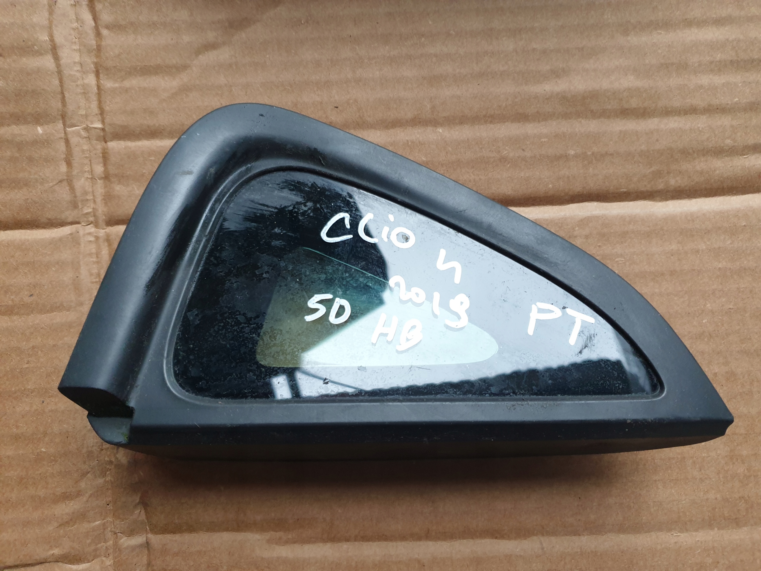 prozor stražnja bočno desna RENAULT CLIO 4 IV 2013- 5d