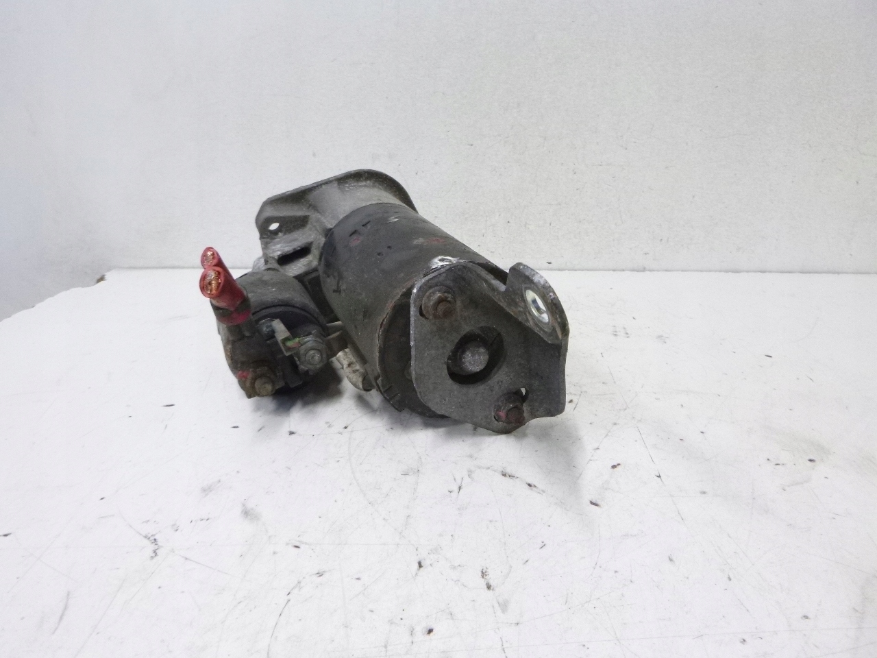 starter STARTER Volvo V70 2.4 2000r.