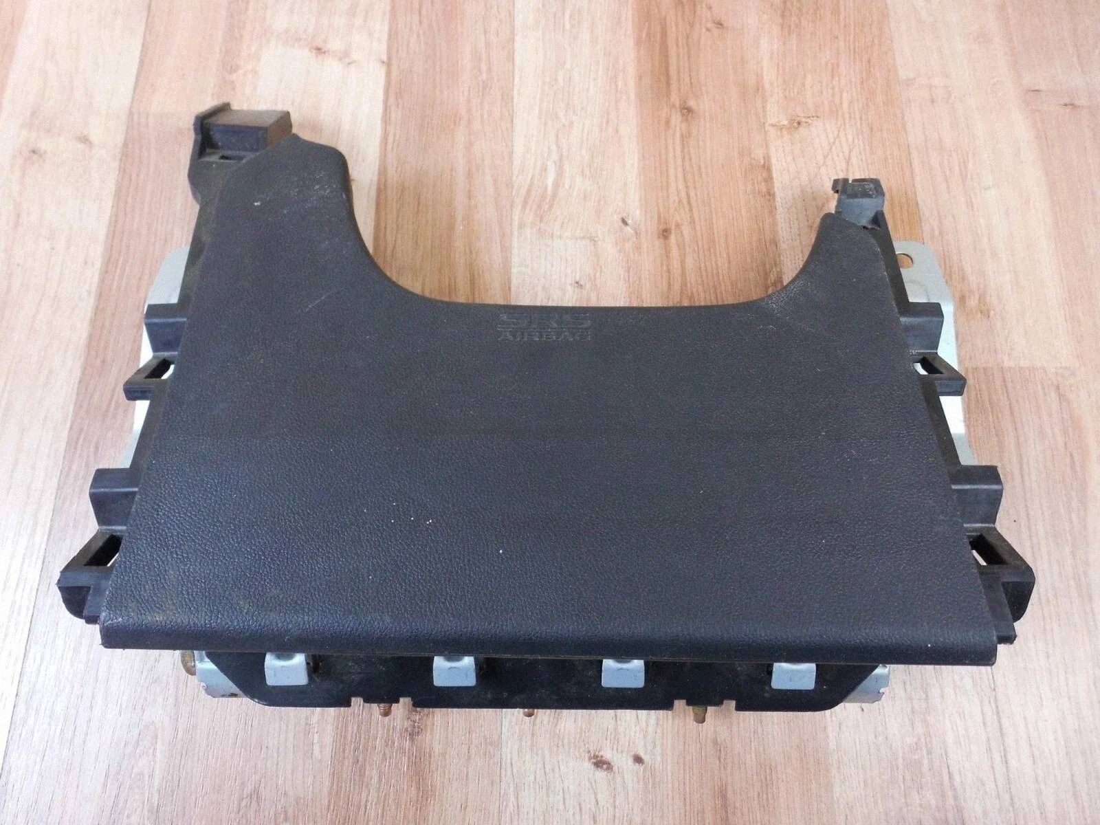 Mitsubishi ASX airbag ginocchia airbag kolan