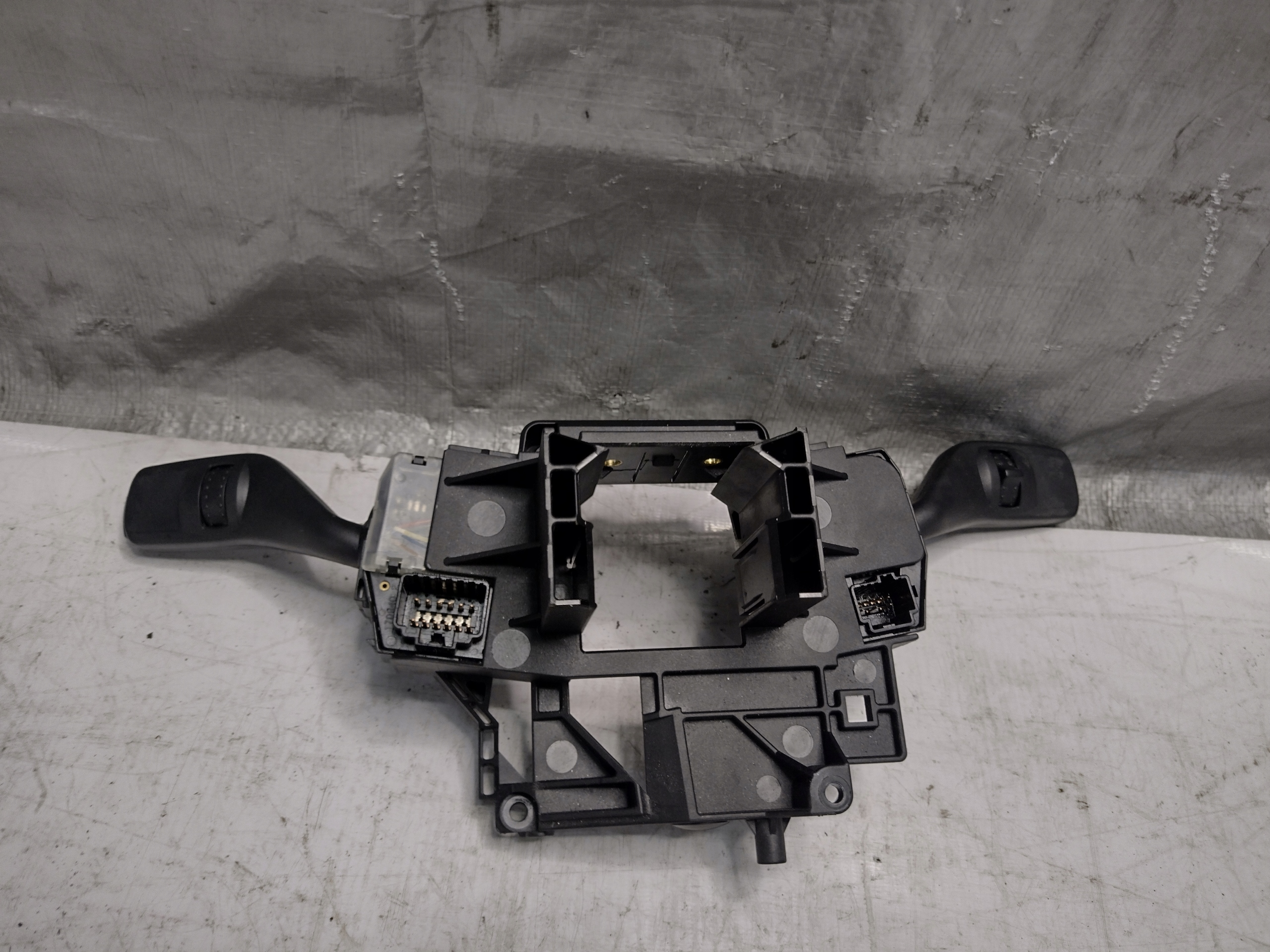 DEVIO LUCI TERGICRISTALLO TERGI Ford Kuga MK1 e 2,0TDCi 4M5T-13N064-HH