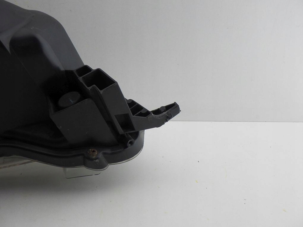 TOYOTA COROLLA E15 LIFT XENON 2010- light left
