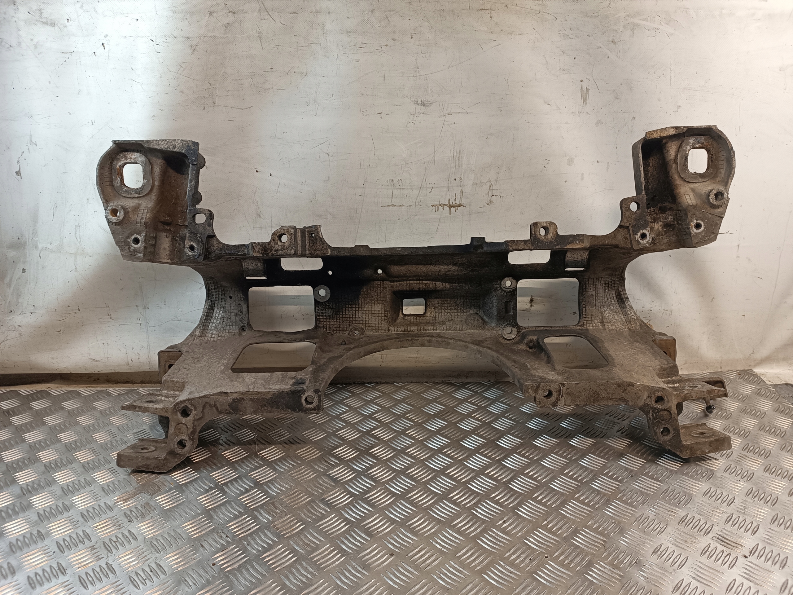 SAMKI front subframe VOYAGER CHRYSLER IV 2002r