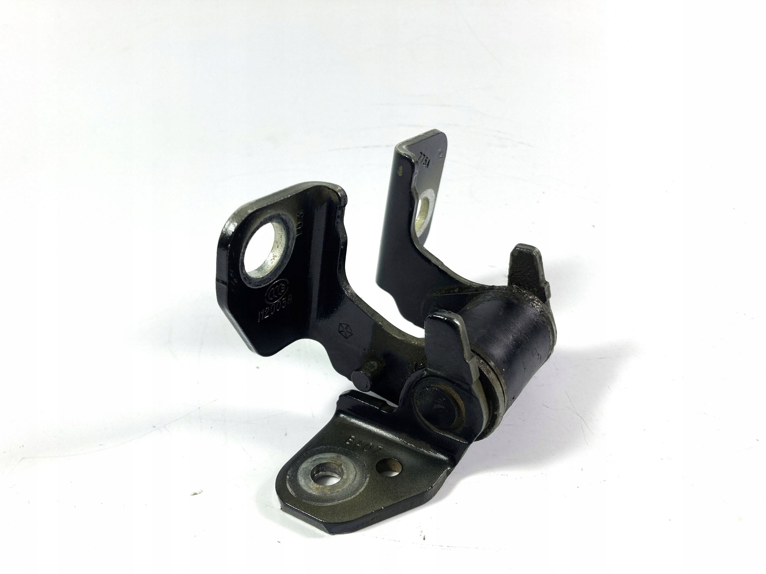 Chrysler Pacifica 2017-25 hinge door front lower right front