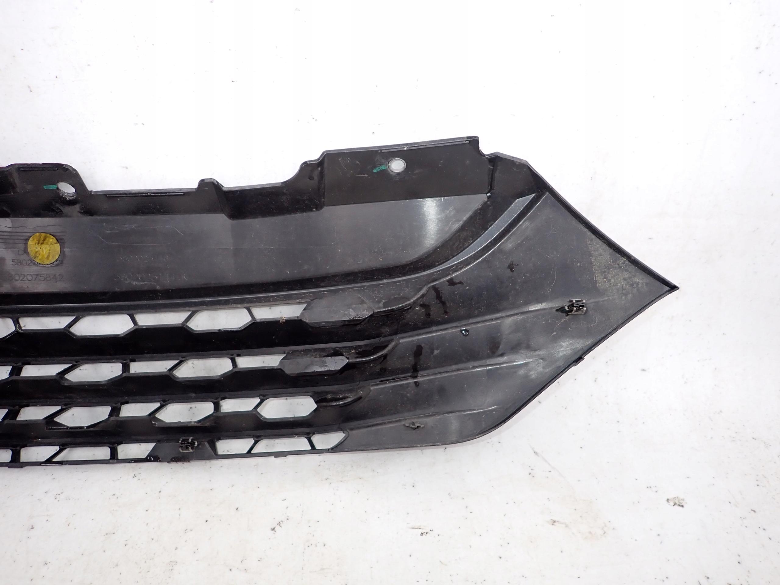 IVECO DAILY VI 14- grill grille radiator
