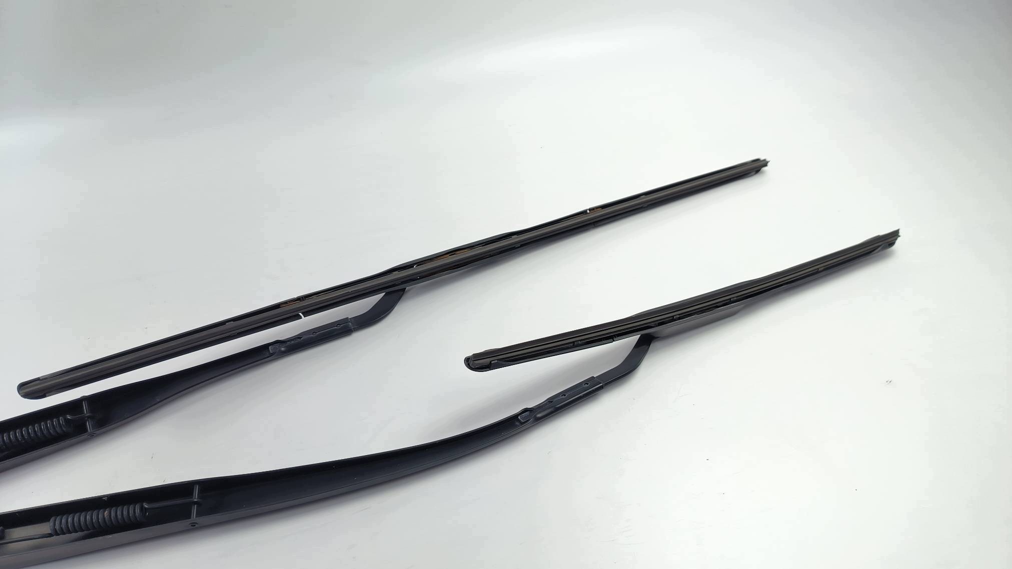 wiper arm front HYUNDAI KONA