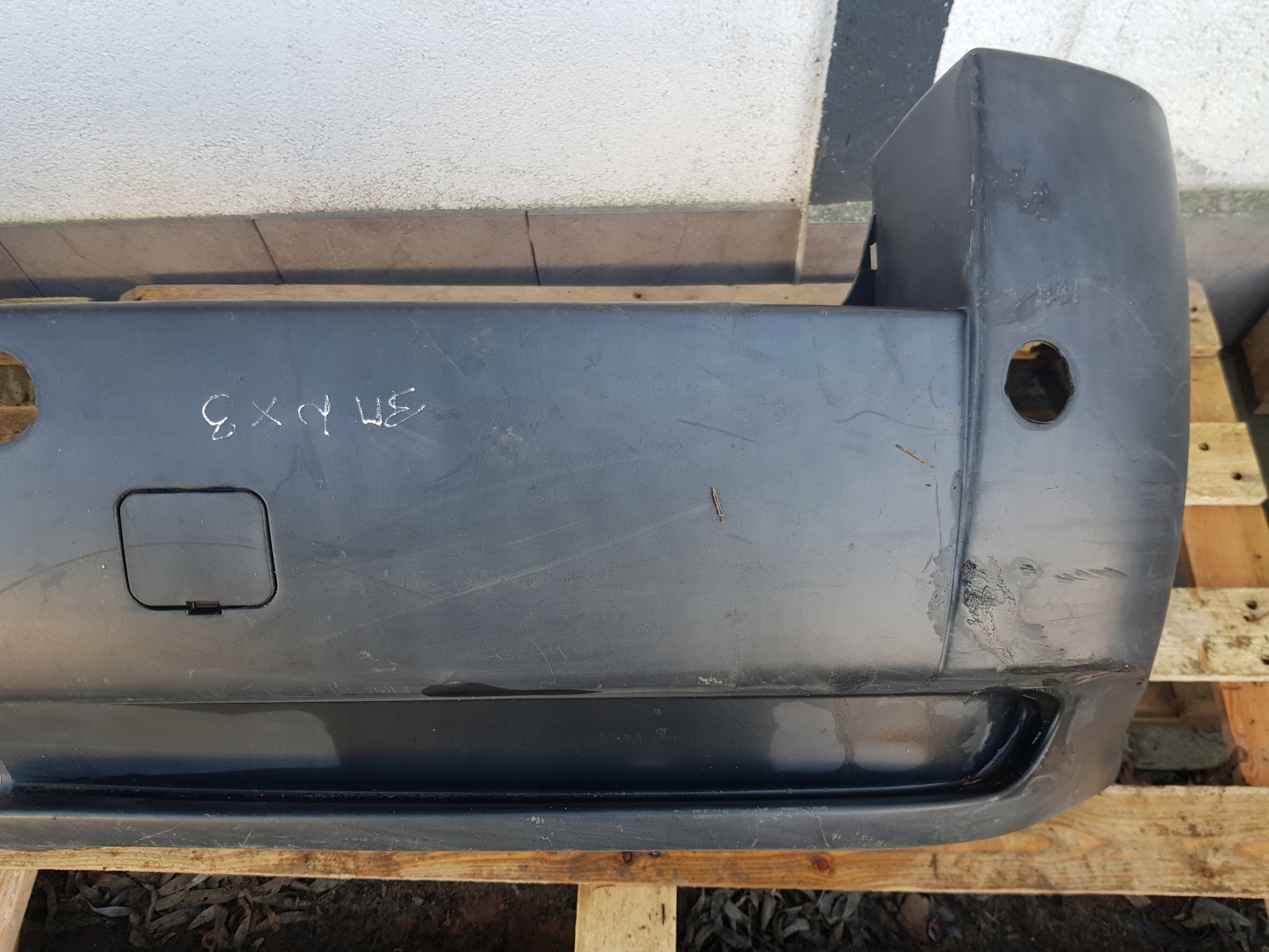 BMW X3 E83 Stoßstange heck hinten schwarzer