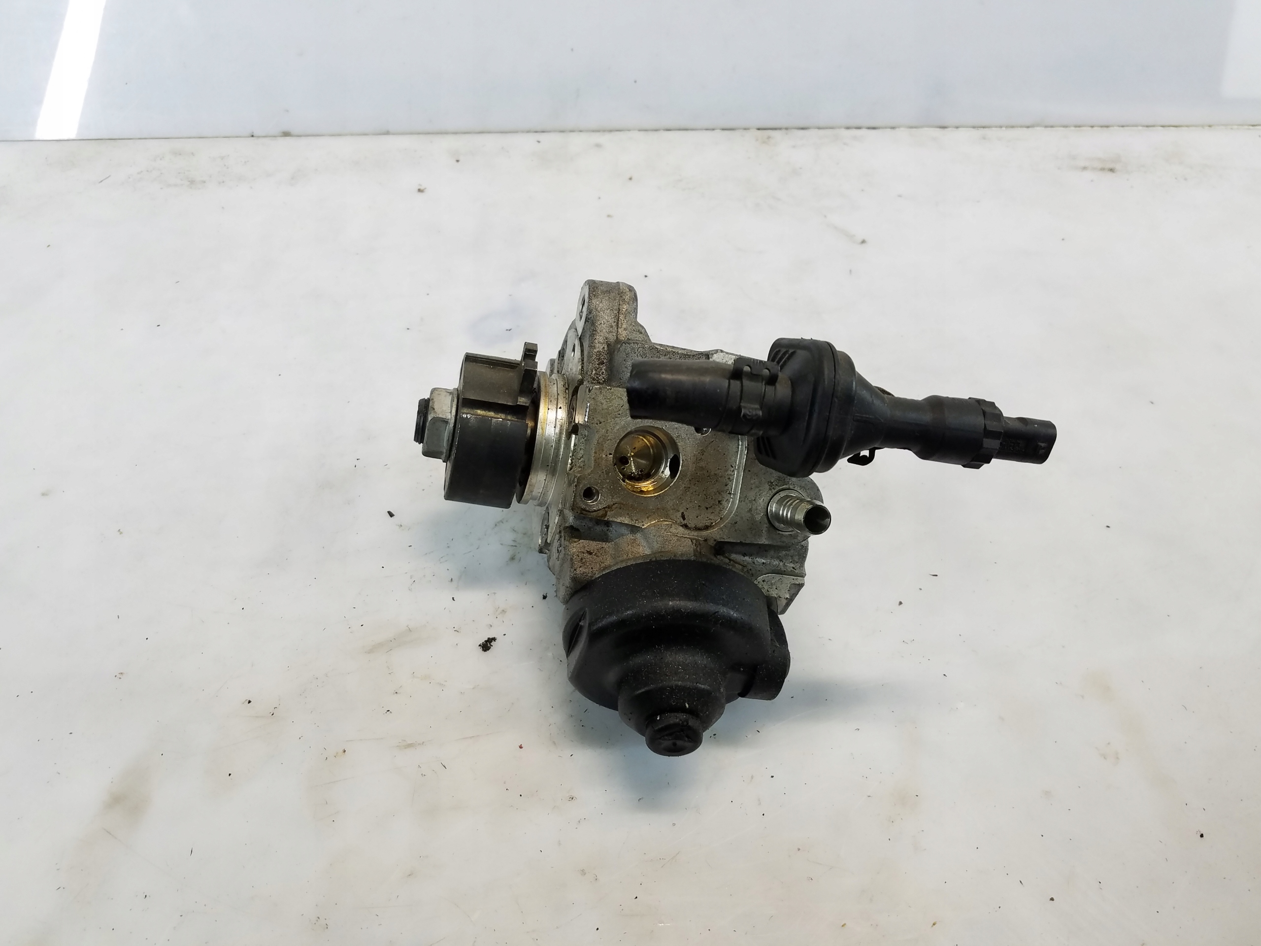 ТНВД Audi A6 C6 LIFT 2.0 TDI 0445010507 03L130755