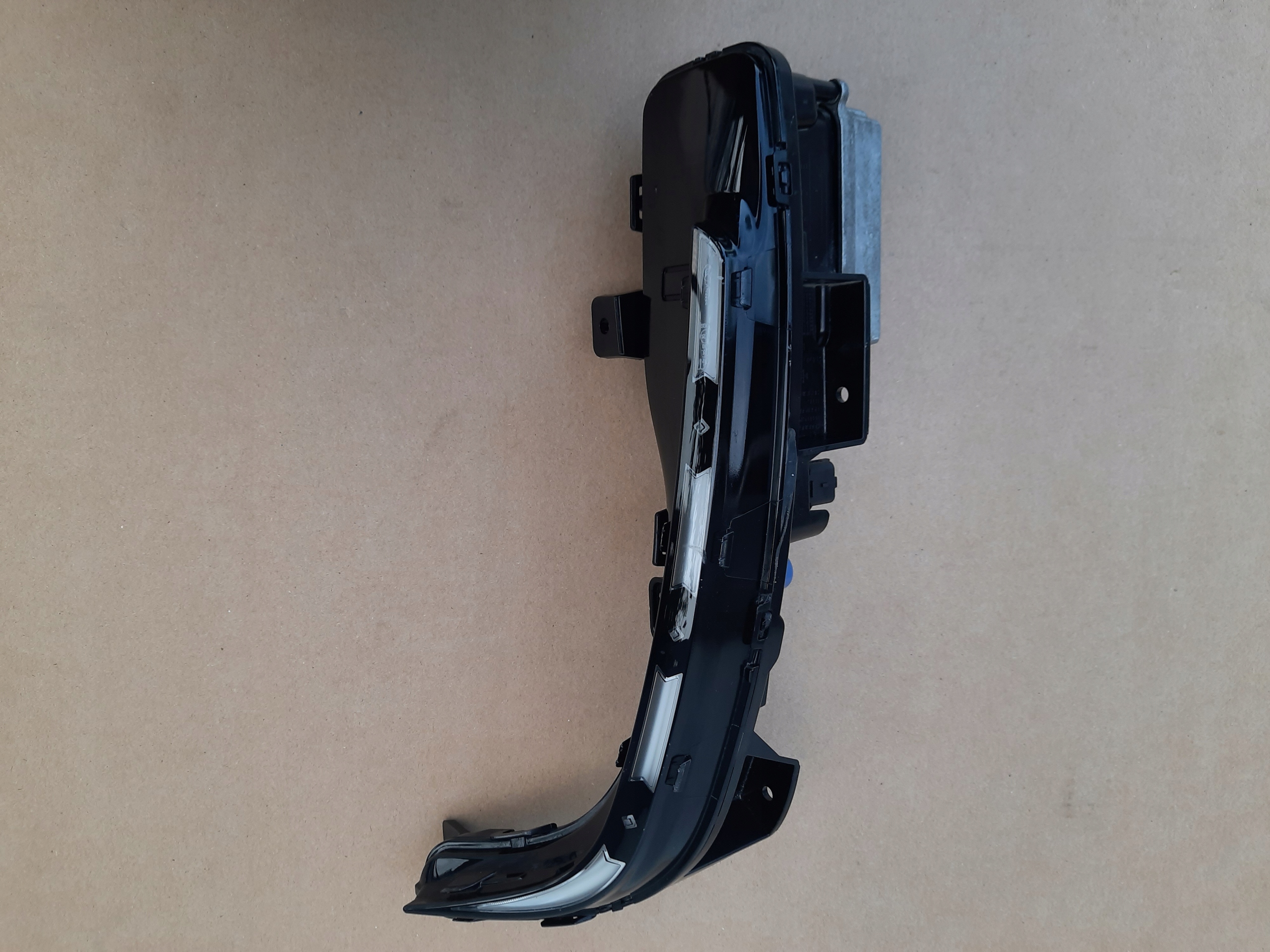 CITROEN DS7 ПРАВЫЙ ГАЛОГЕННЫЙ СВЕТОДИОДНЫЙ ДНЕВНОЙ СВЕТ DRL