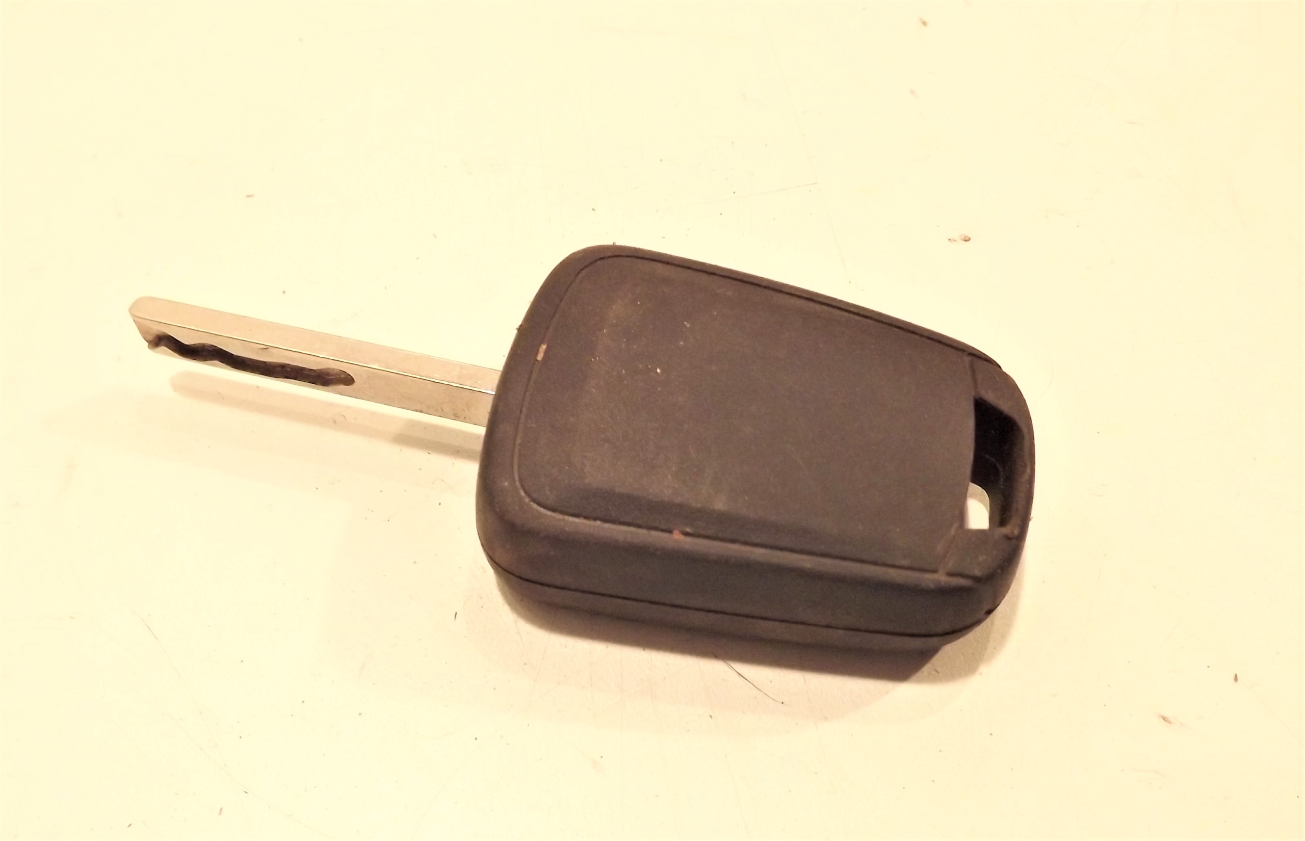 key OPEL ASTRA J INSIGNIA MERIVA B