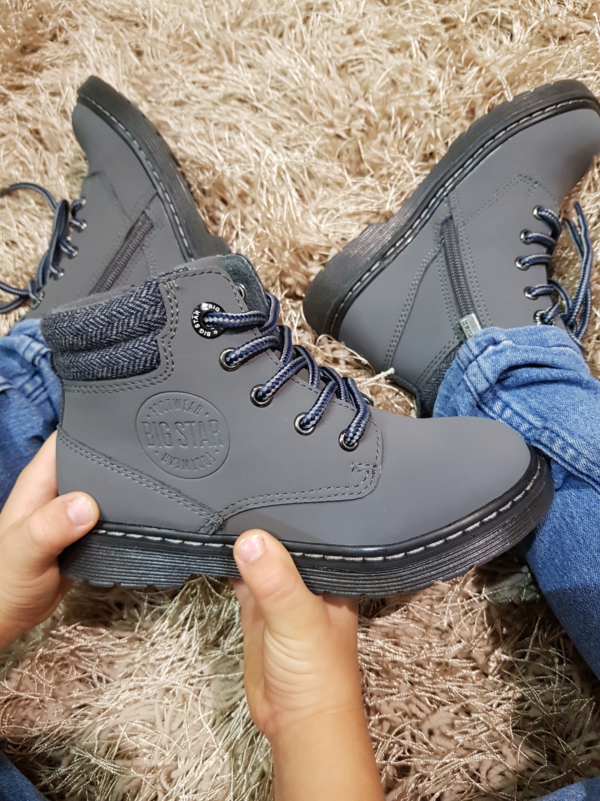 TRAPERKI DZIECIĘCE BIG STAR SKÓRA EE374054 R33 Rodzaj zapięcia Suwaki