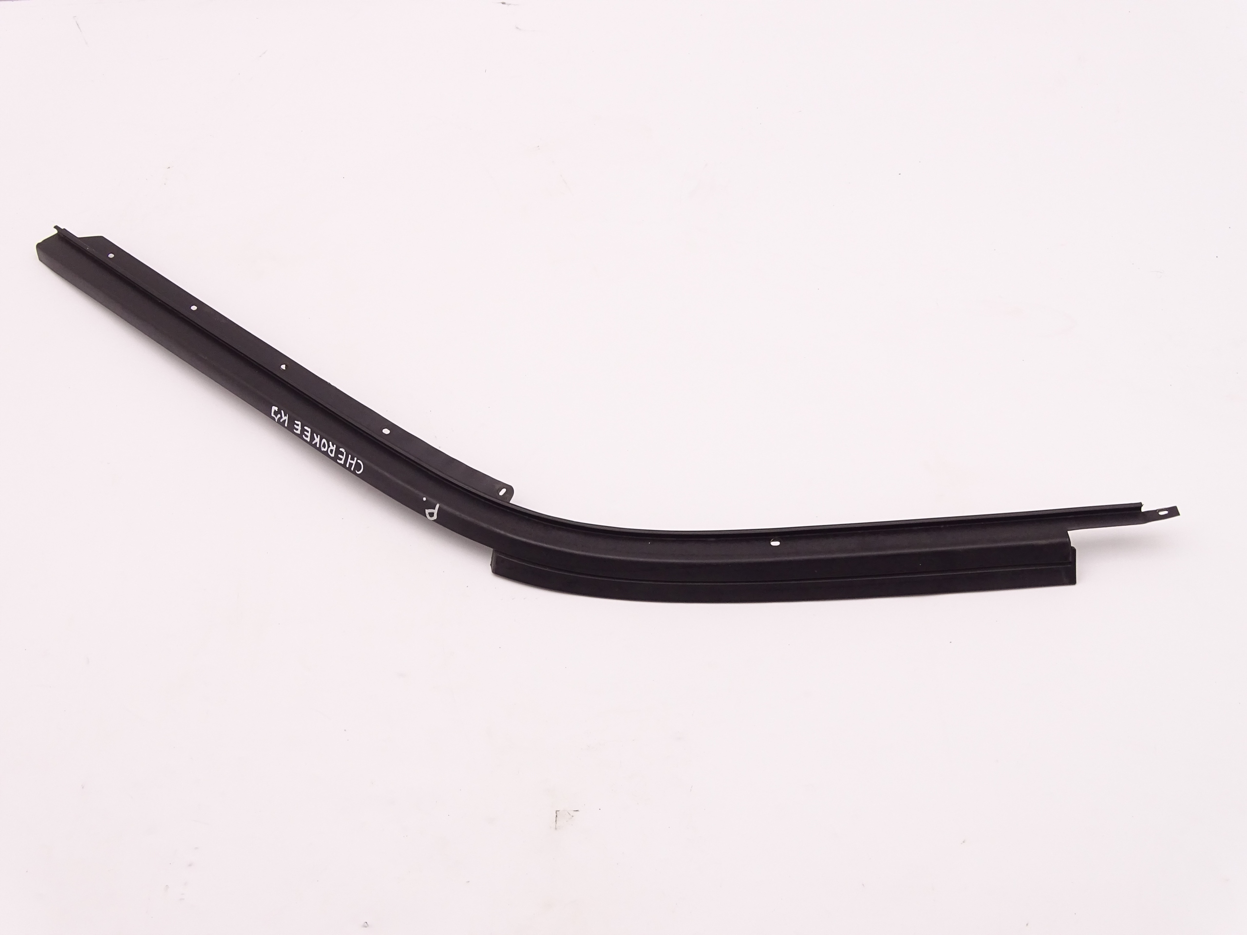 JEEP LIBERTY KJ 01-07 LISTWA SZYBY CZOŁOWEJ PRAWA