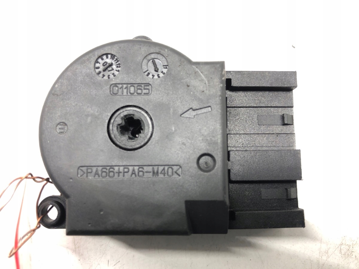 ЗАМОК ЗАЖИГАНИЯ FIAT GRANDE PUNTO 05-22 51813197