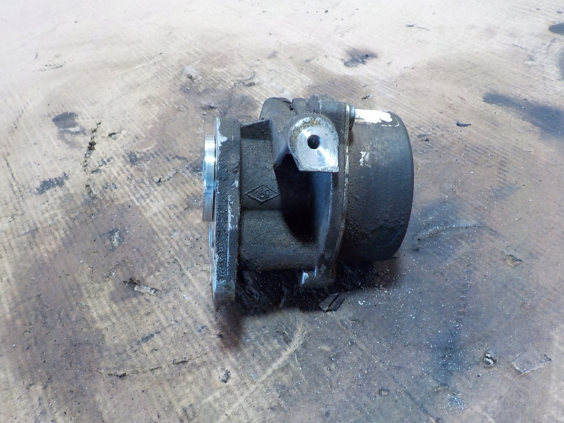 насос вакум LODGY 12r.