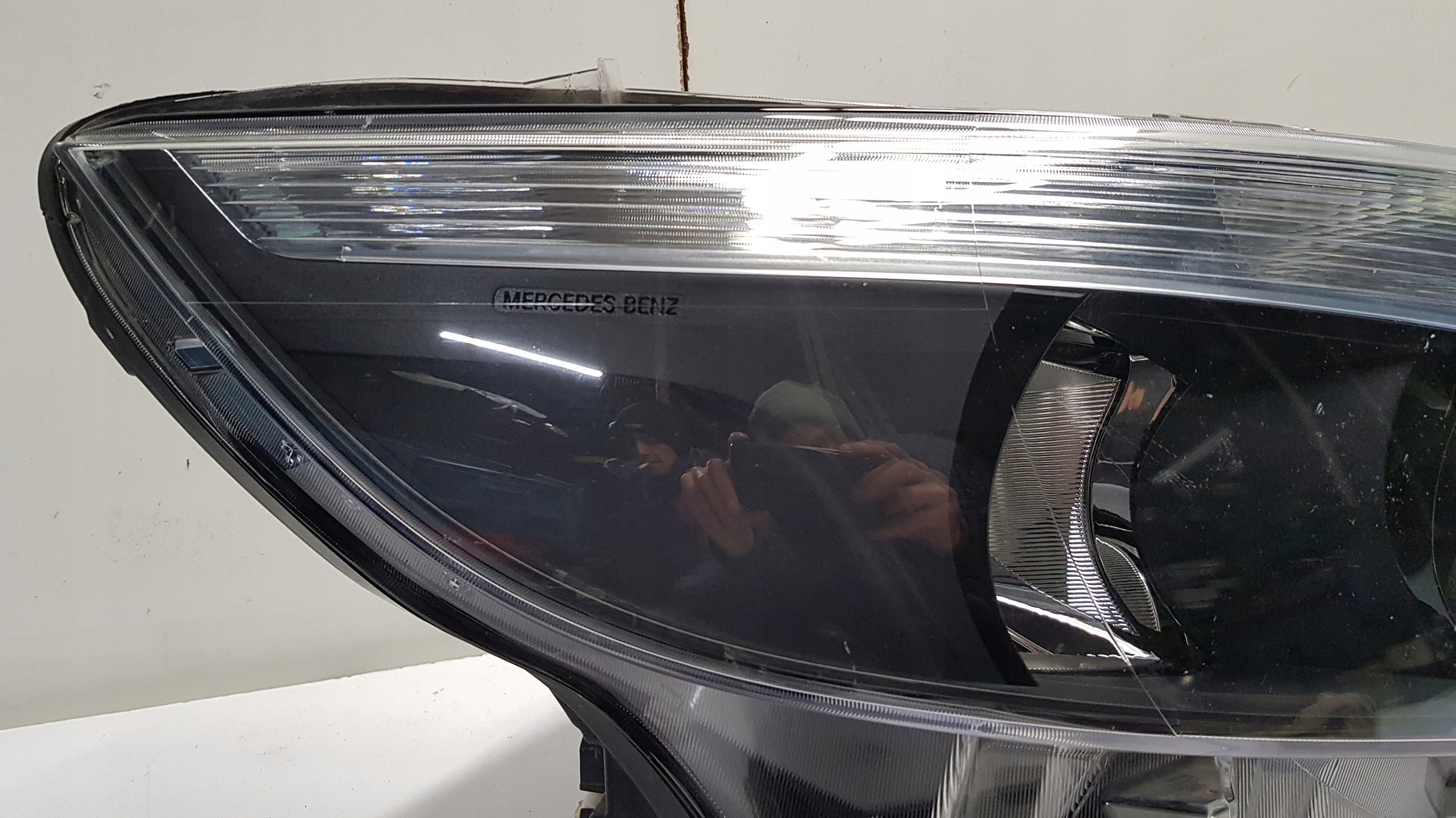 light right front Mercedes Vito W447
