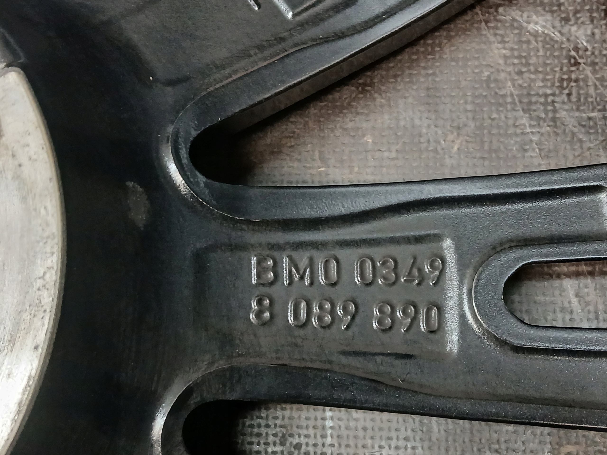 disk hliníkový BMW 7,5J 18" ET25 5X112 8089890