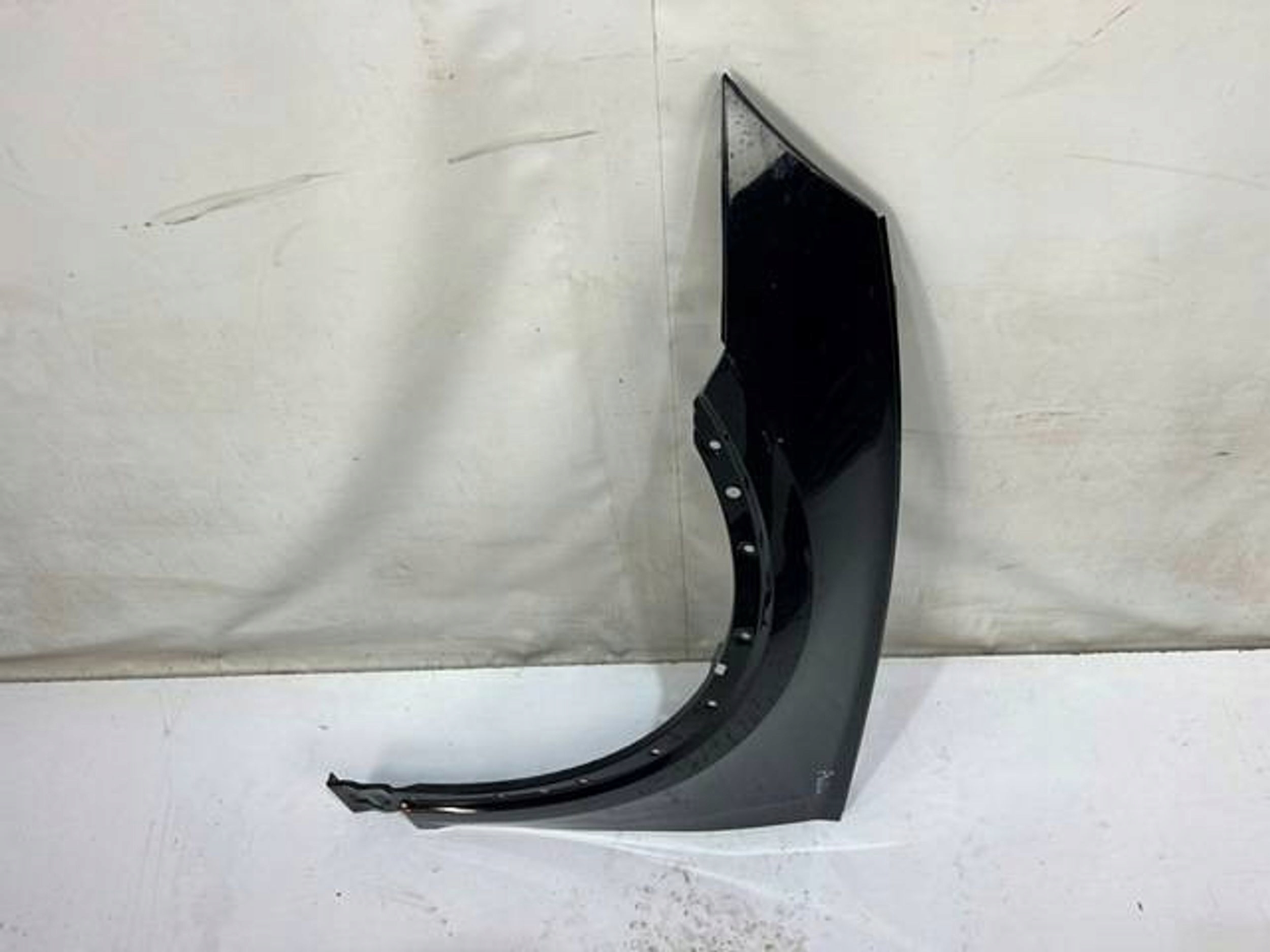 AUDI Q5 80A BŁOTNIK LEWY PRZÓD PRZEDNI ORYGINAŁ 17 r.- Numer katalogowy części NKO4208