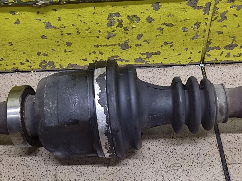 RENAULT ESPACE IV 2.0 semi-axis right front 8200171562