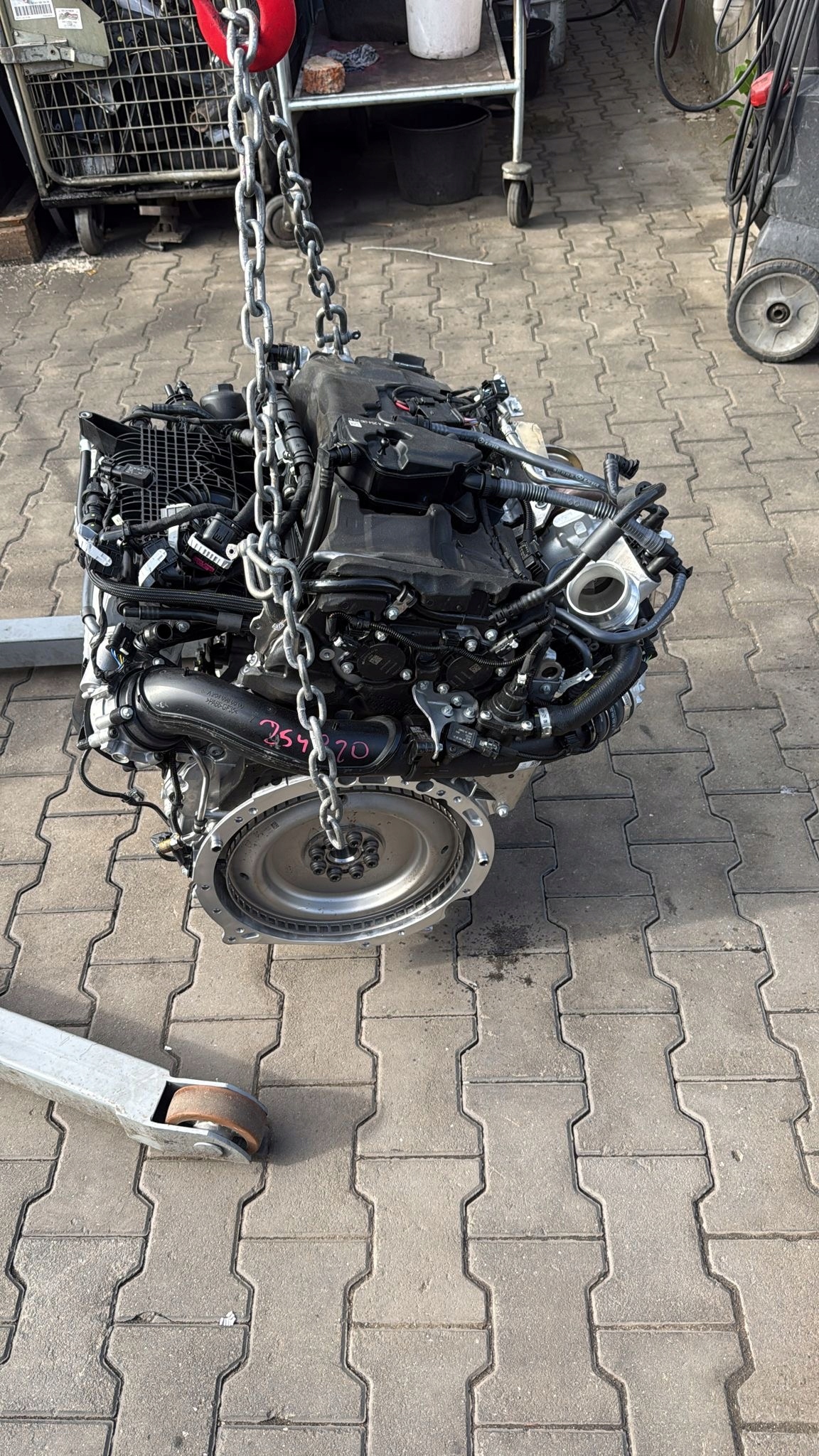 engine complete MERCEDES 254920 5TYS KM