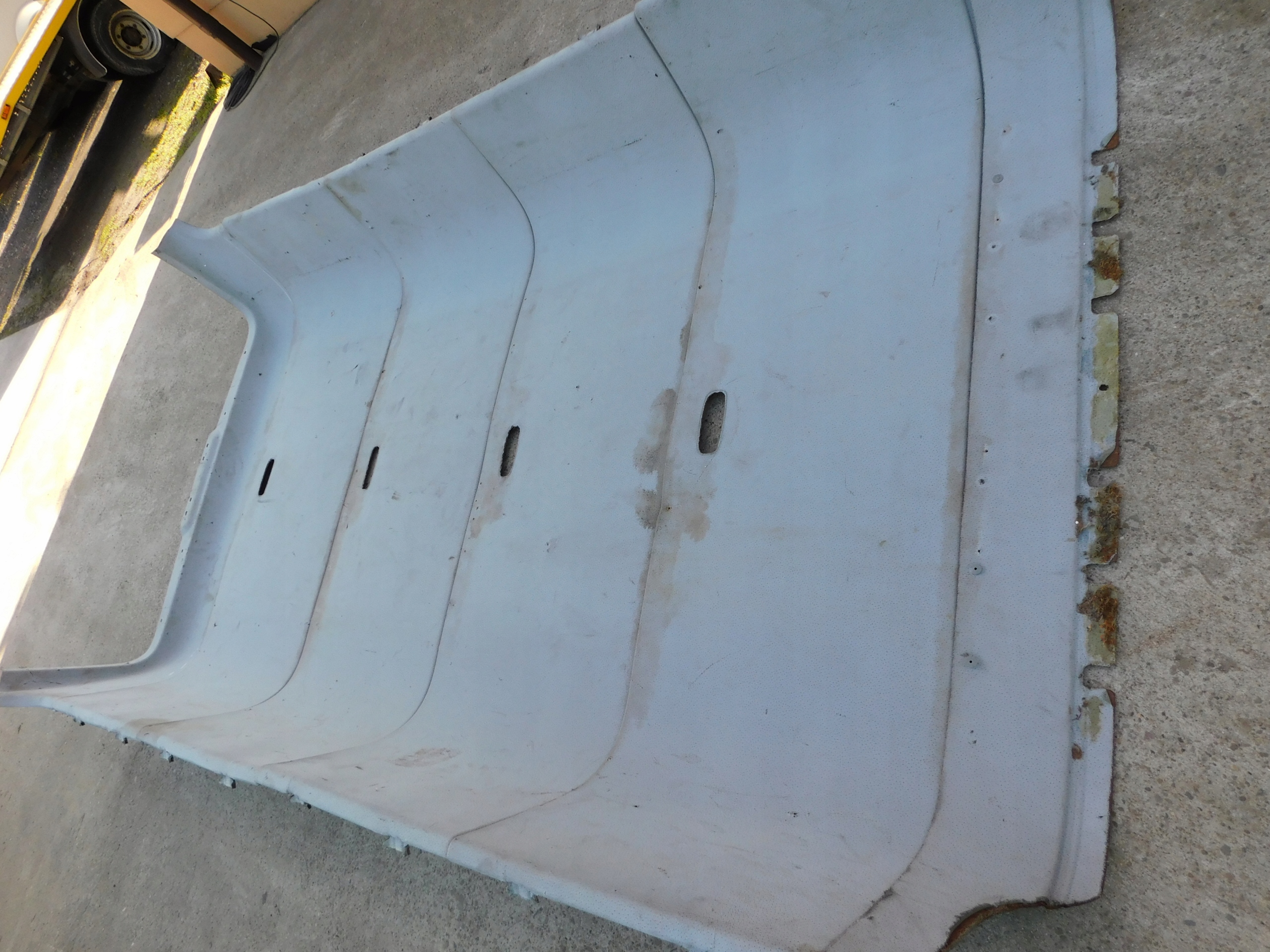 Mercedes Sprinter 906 podsufitka tył MAX Jakość części (zgodnie z GVO) O - oryginał z logo producenta pojazdu (OE)