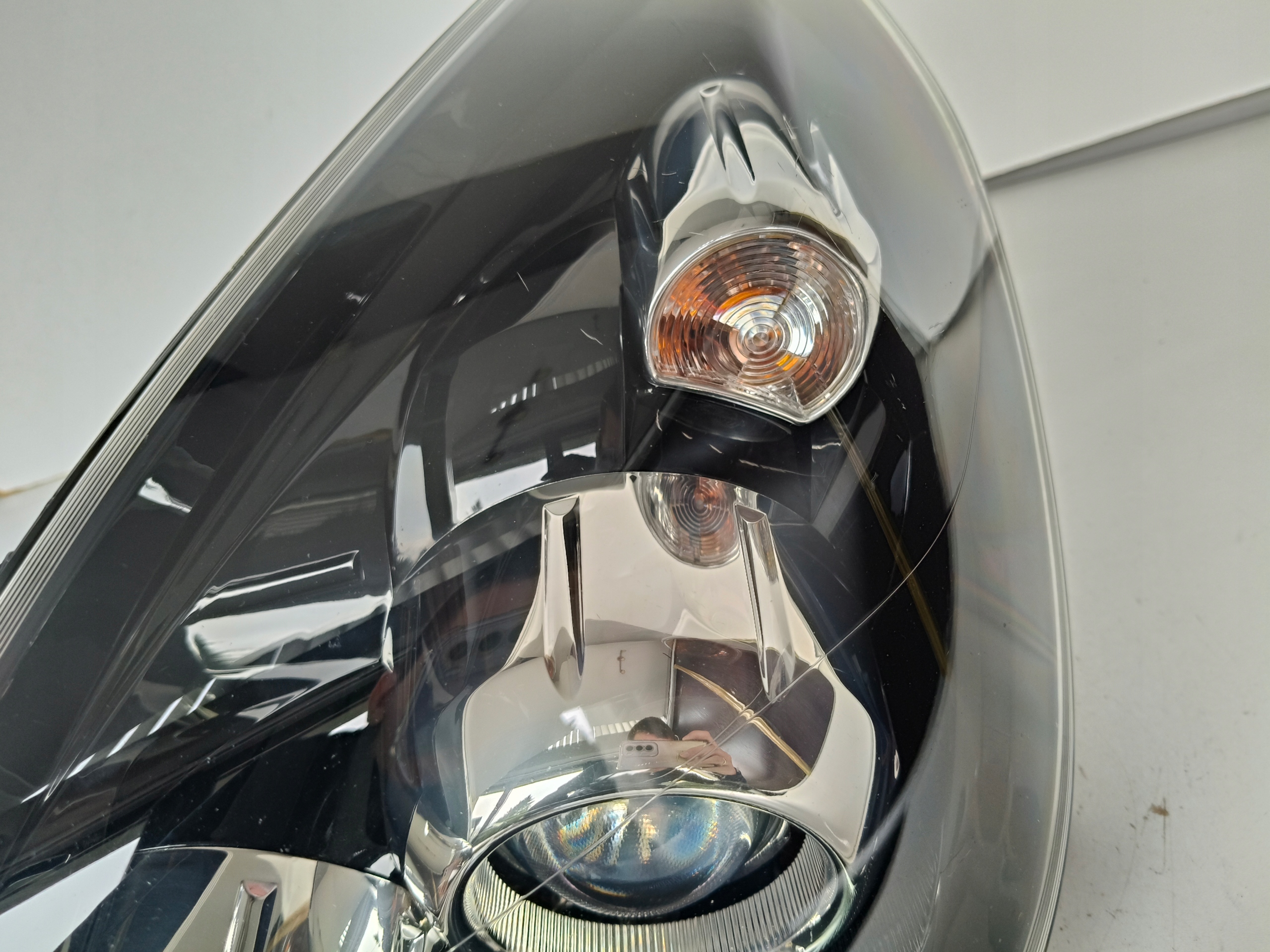 light left REFLEKTOR OPEL VECTRA C 05- LIFT XENON